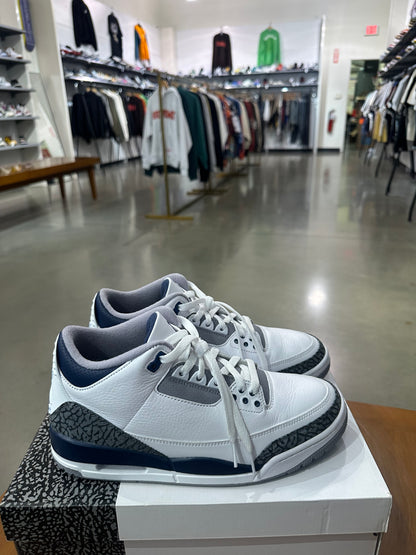 Preowned Air Jordan 3 Midnight Navy