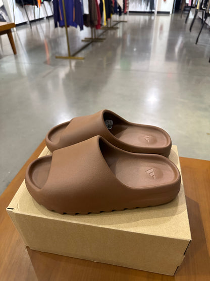 Yeezy Slide Flax