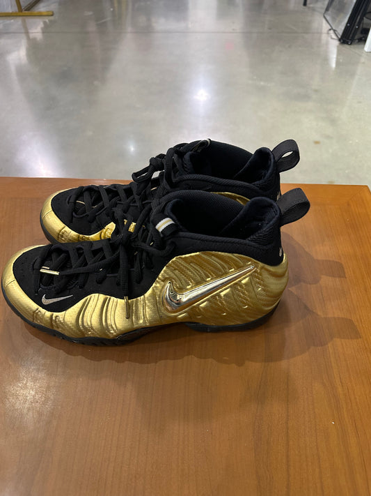Preowned Nike Air Foamposite Pro Metallic Gold
