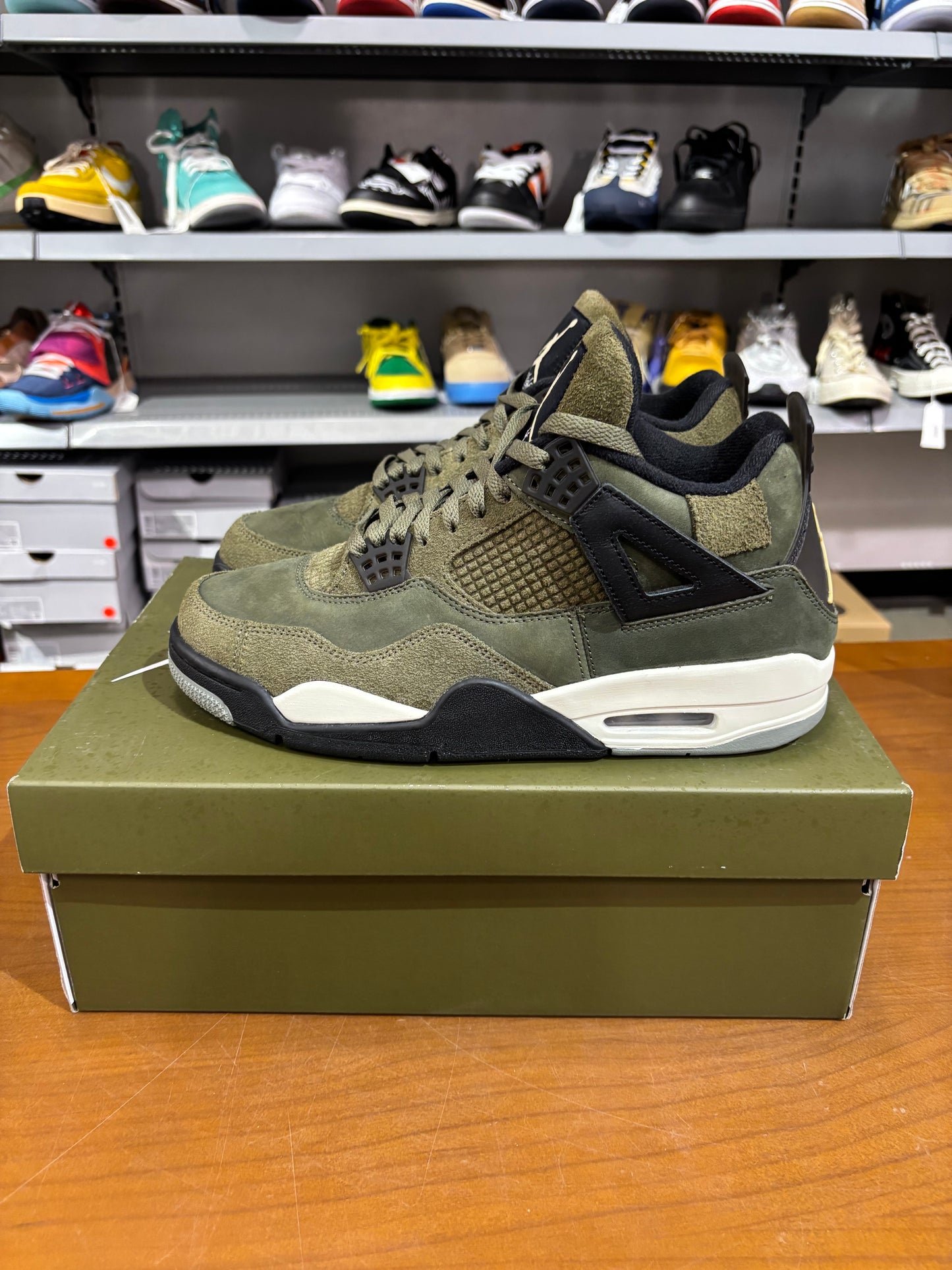 Preowned Air Jordan 4 Craft Olive