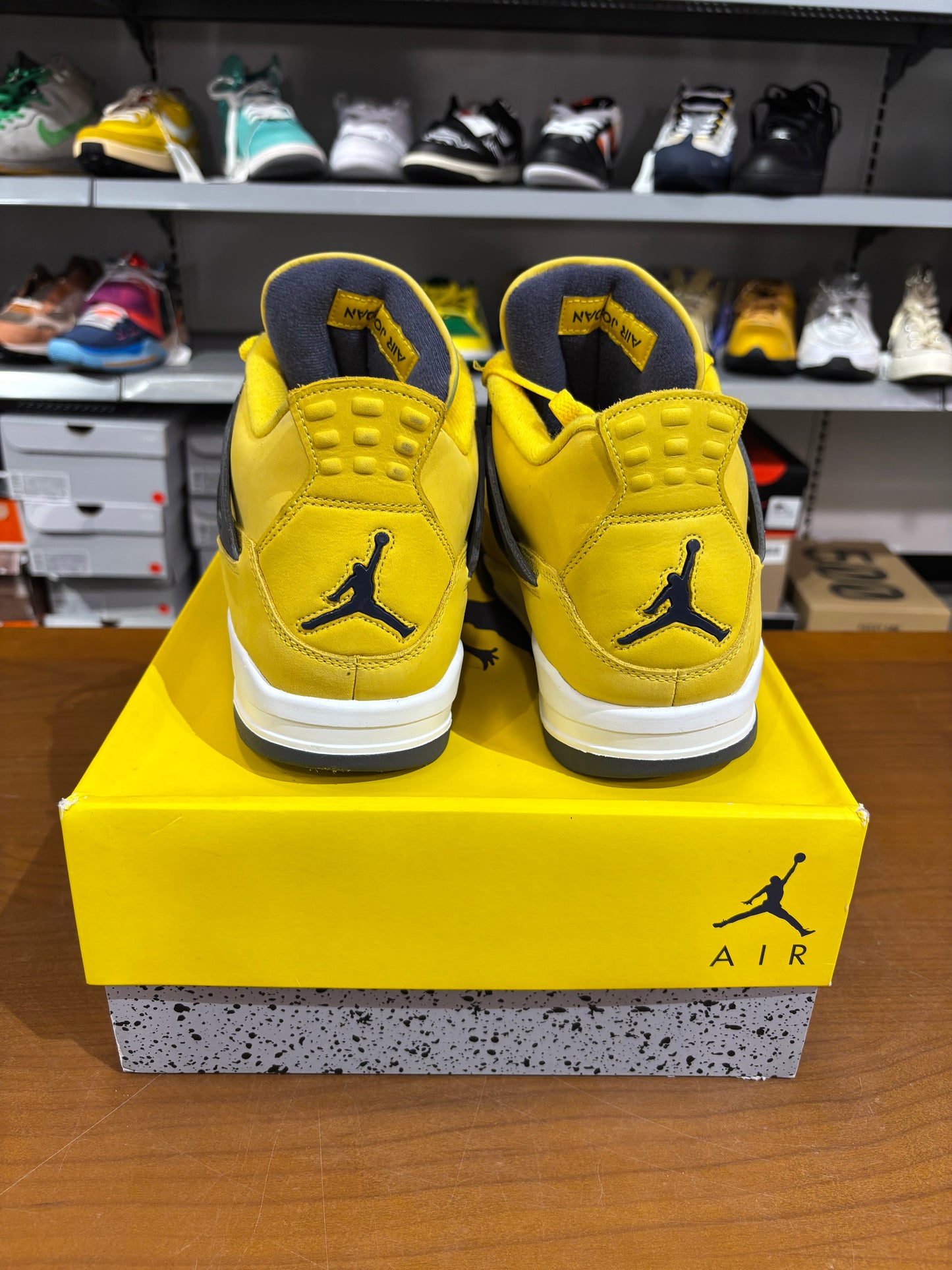Preowned Air Jordan 4 Lightning