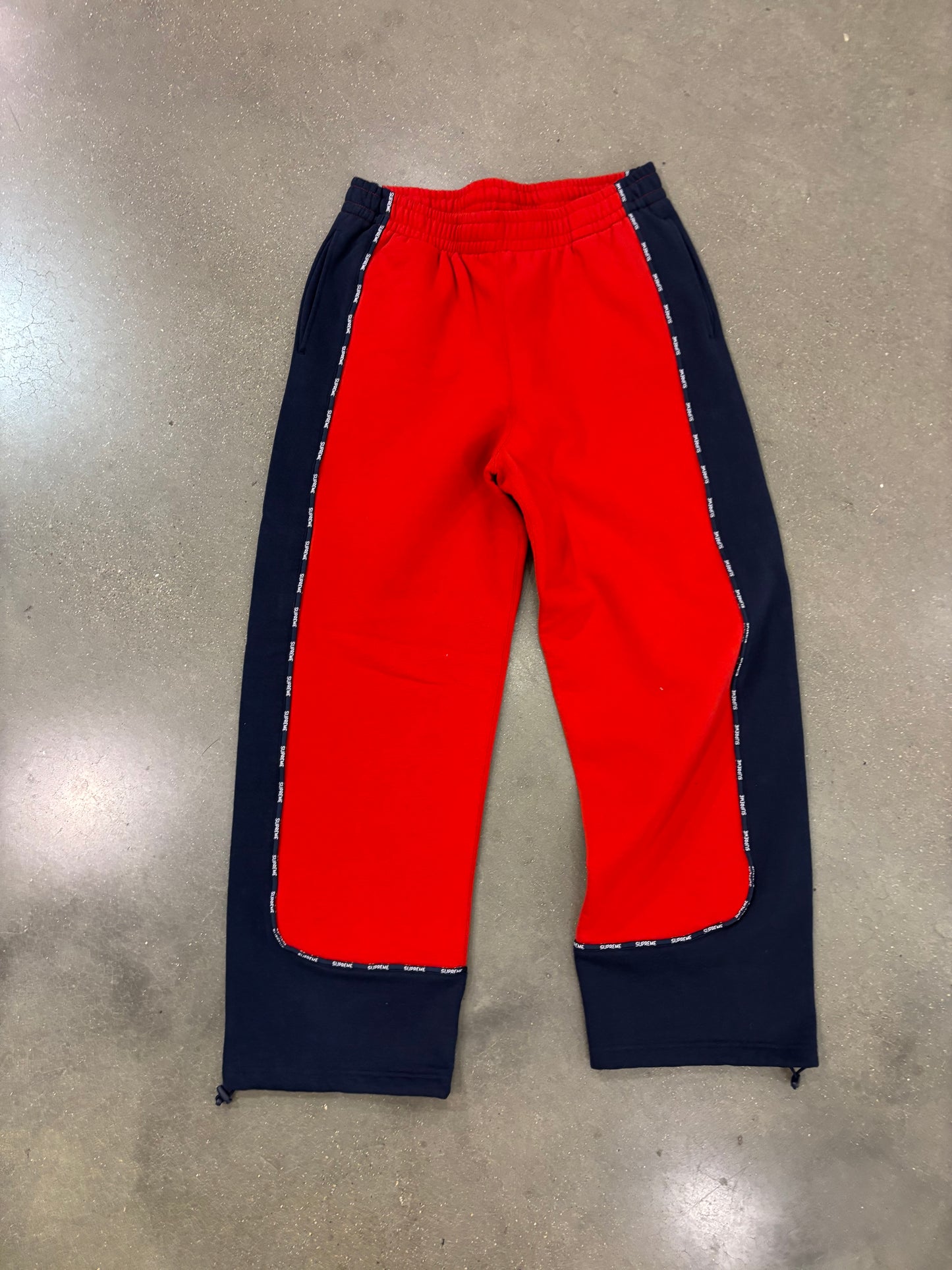 Supreme Piping Sweatpant Red (FW25)
