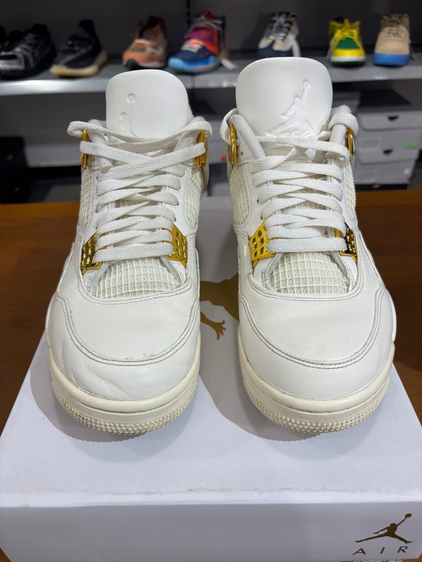 Air Jordan 4 Metallic Gold