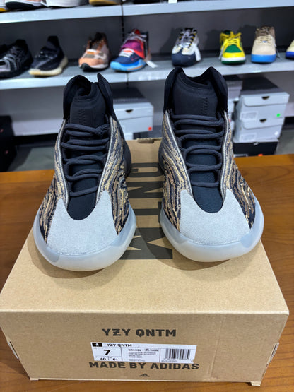 Yeezy QNTM Amber Tint