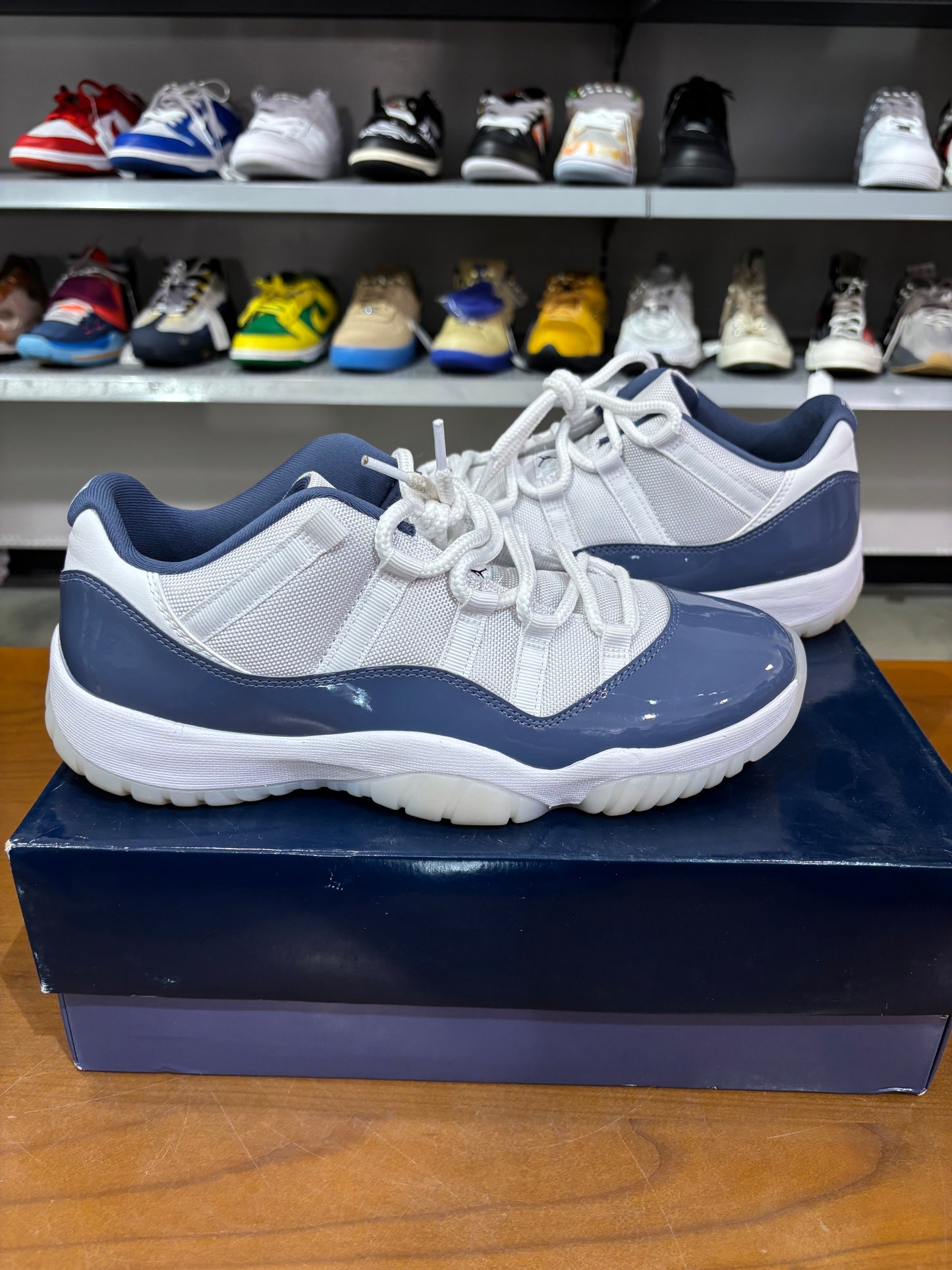 Preowned Air Jordan 11 Low Diffused Blue