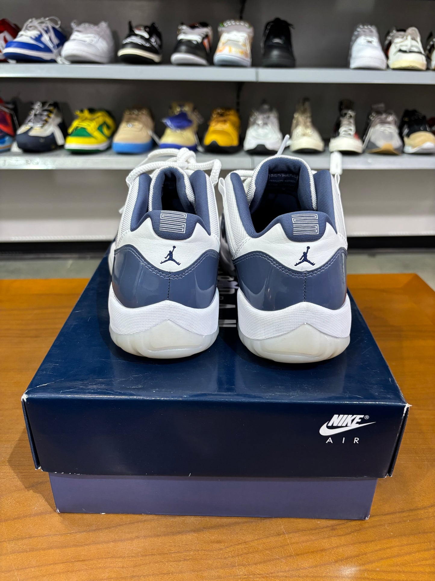 Preowned Air Jordan 11 Low Diffused Blue