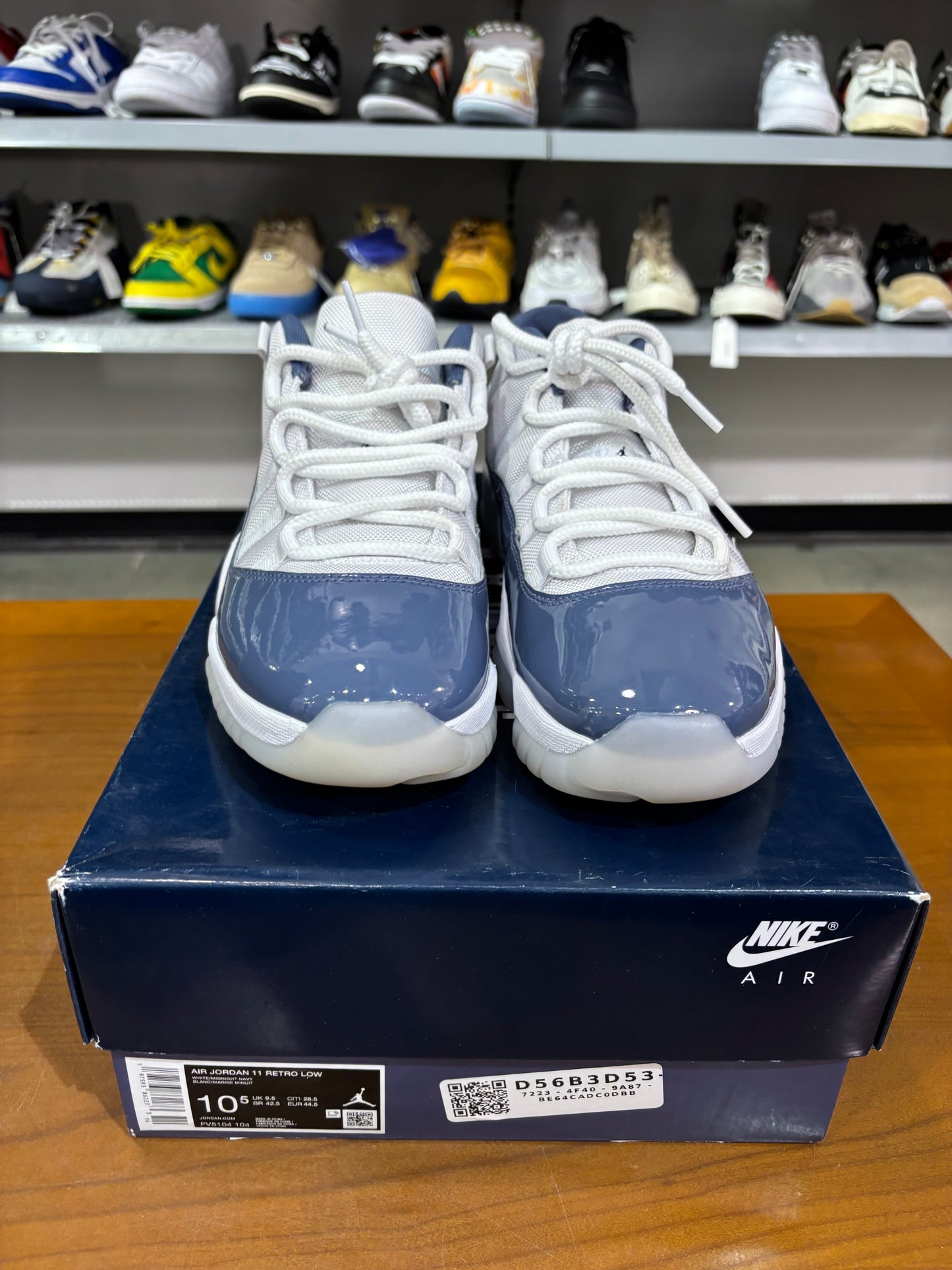 Preowned Air Jordan 11 Low Diffused Blue
