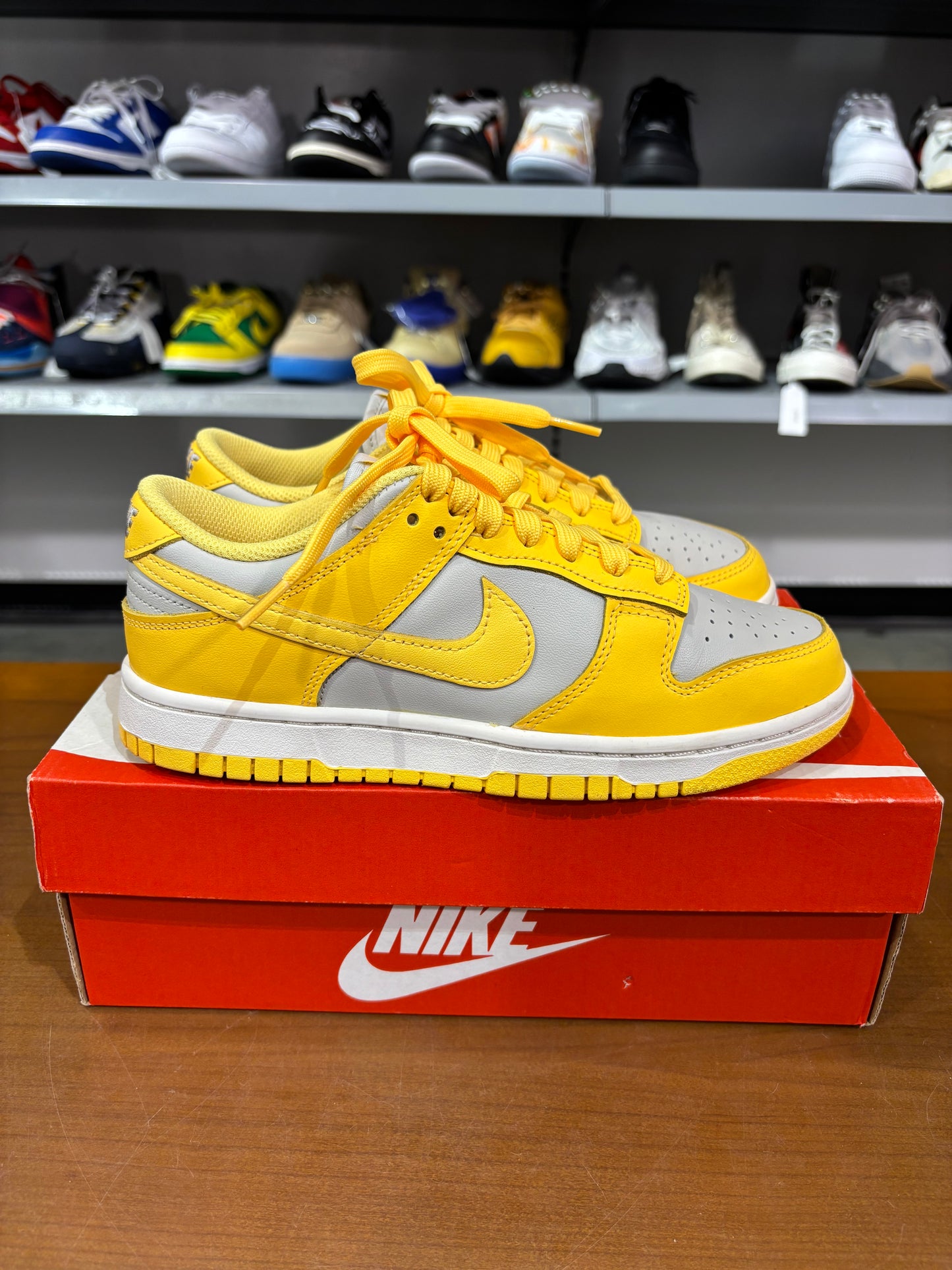 Preowned Nike Dunk Low Citron Pulse