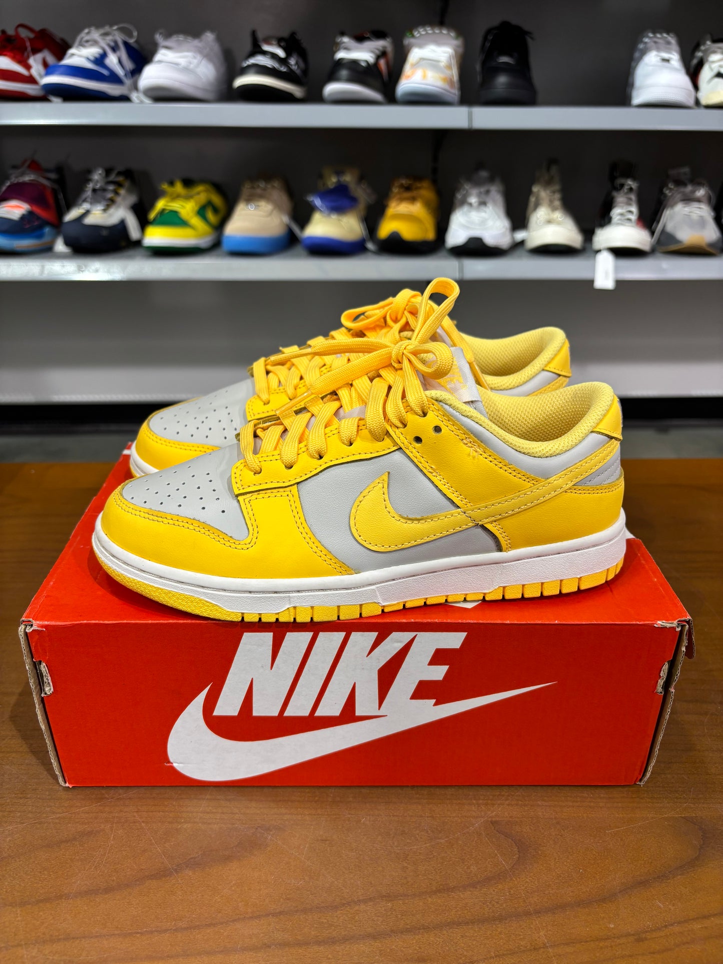 Preowned Nike Dunk Low Citron Pulse