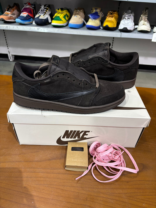 Travis Scott Air Jordan 1 Low Velvet Brown