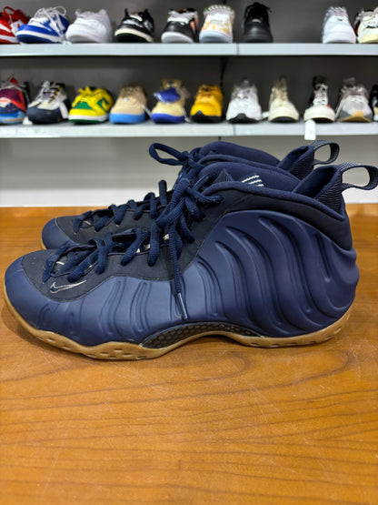 Preowned Nike Foamposite Navy Gum