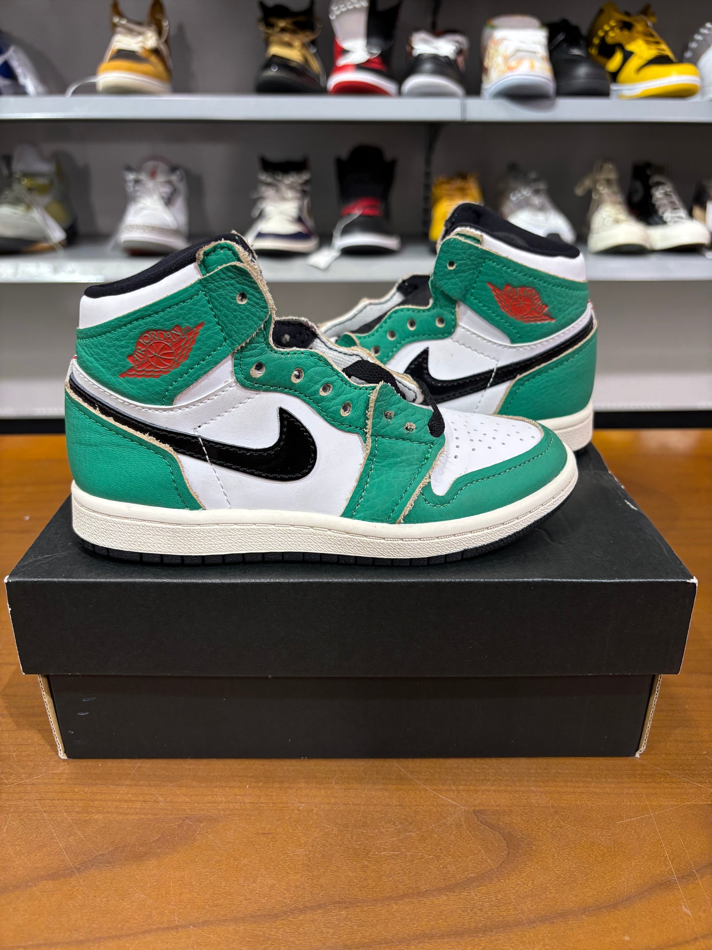 Preowned Air Jordan 1 Lucky Green