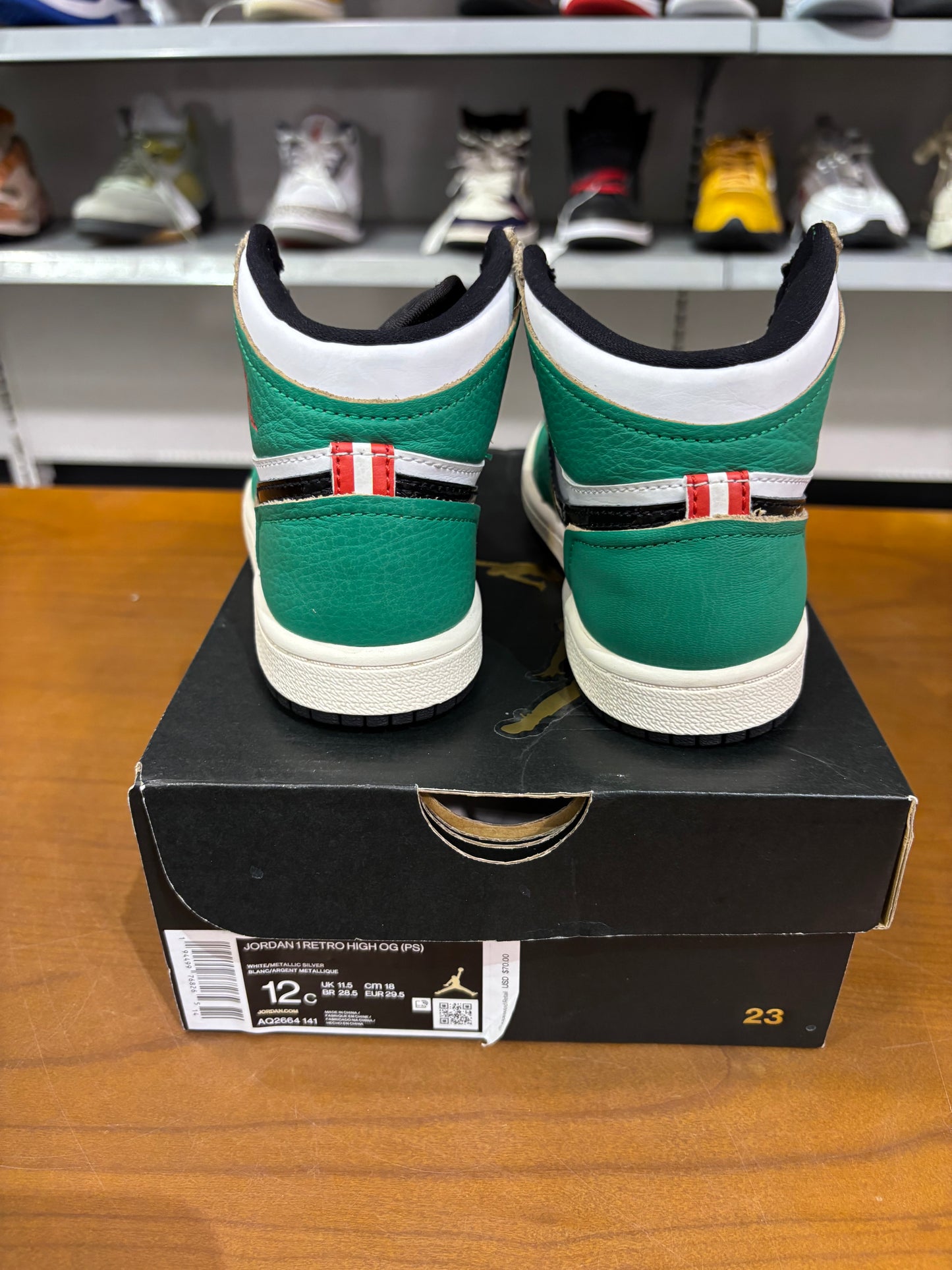 Preowned Air Jordan 1 Lucky Green
