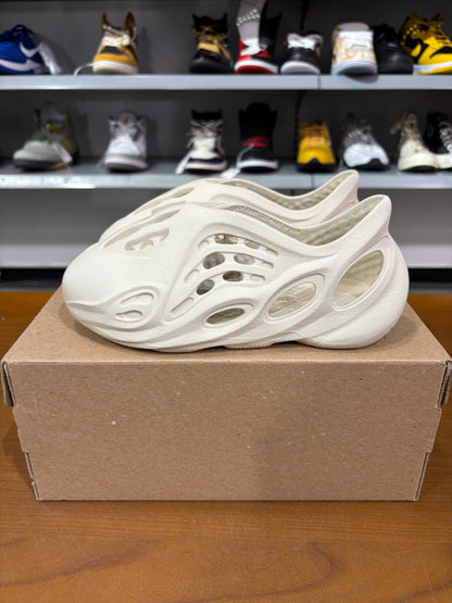 Preowned Yeezy Foam Runner Sand