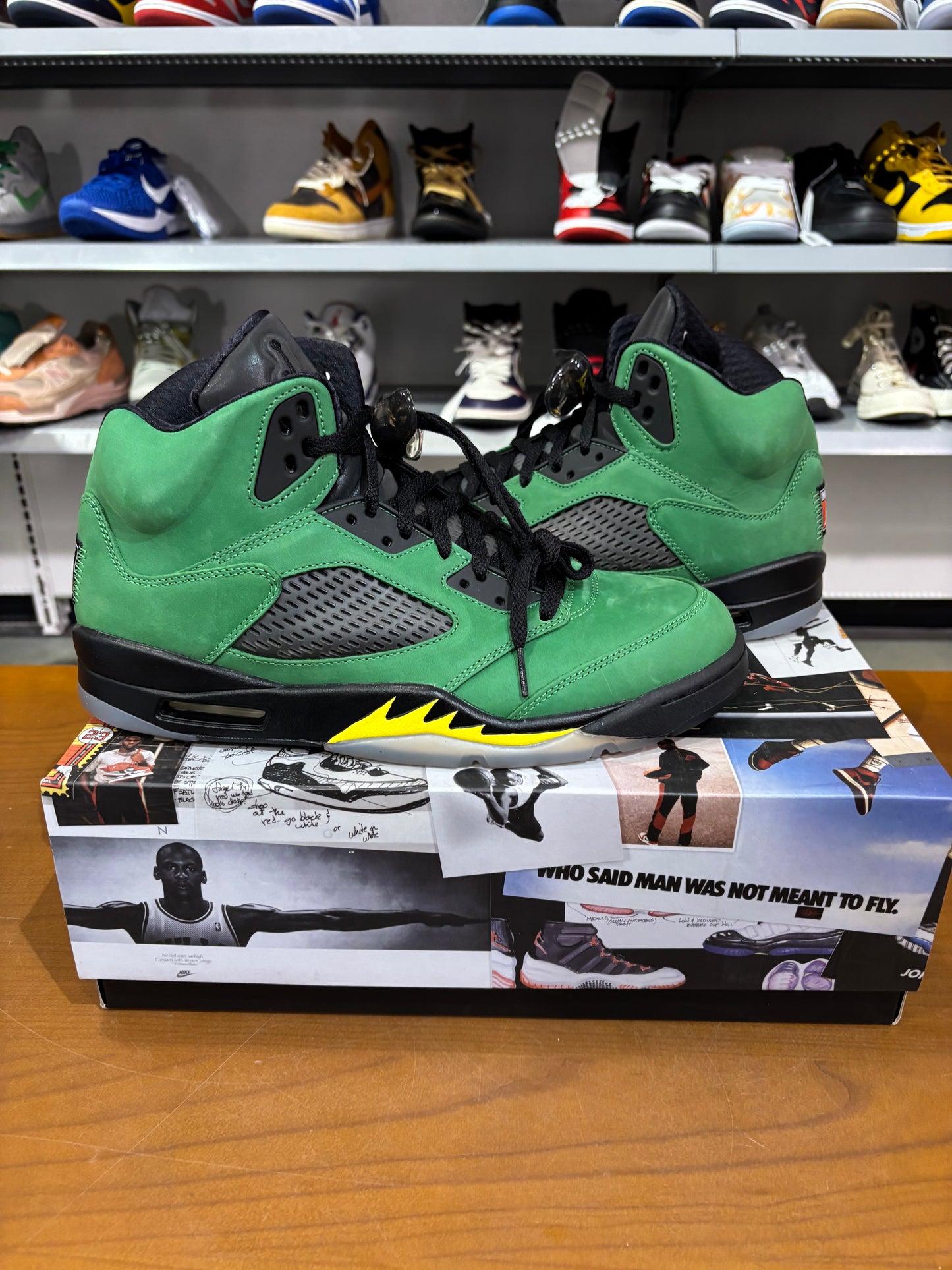 Preowned Air Jordan 5 Oregon
