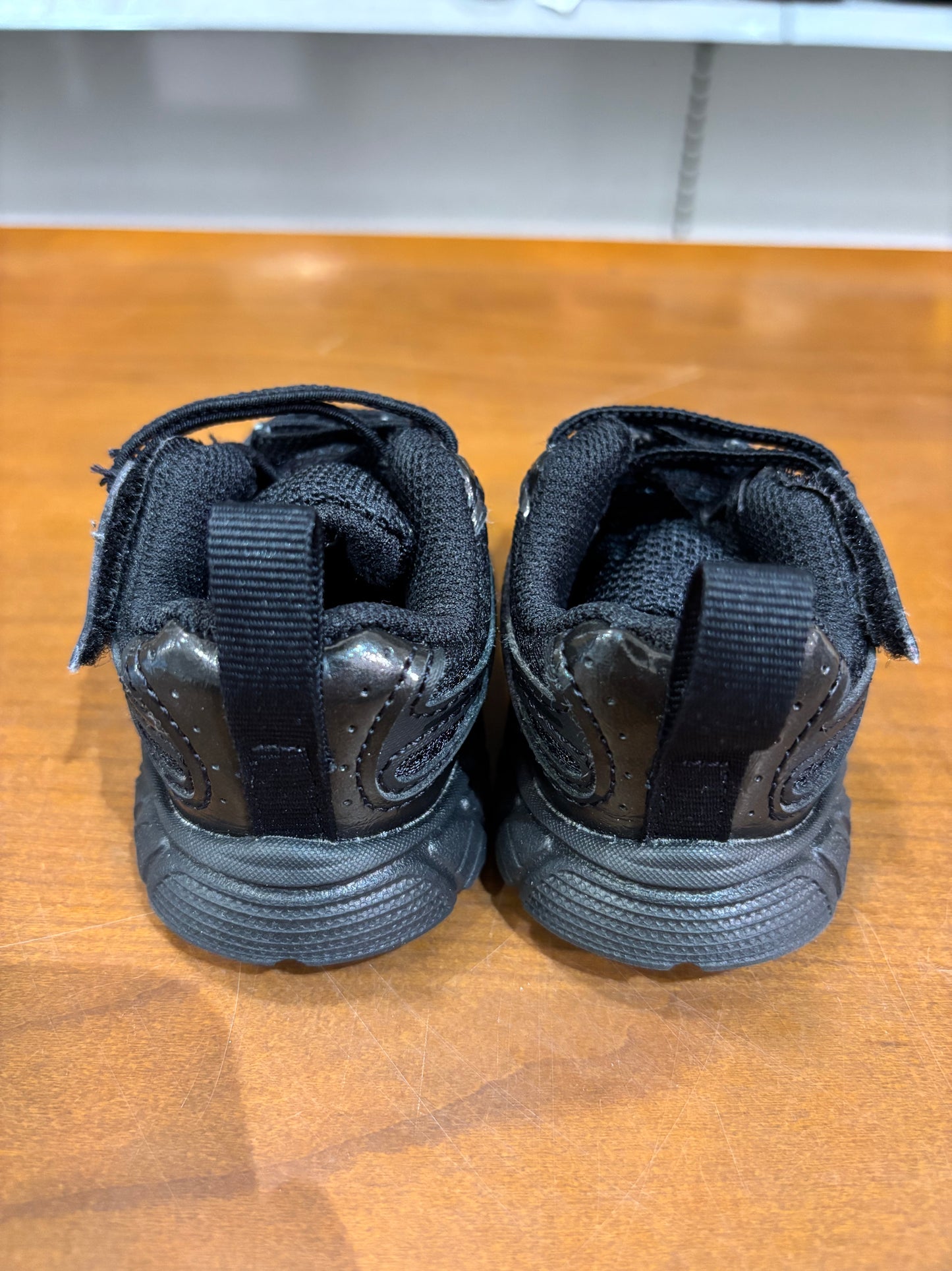 Preowned Nike V5 RNR Black Anthracite