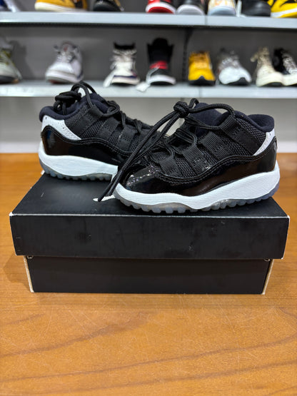 Preowned Air Jordan 11 Low Infrared