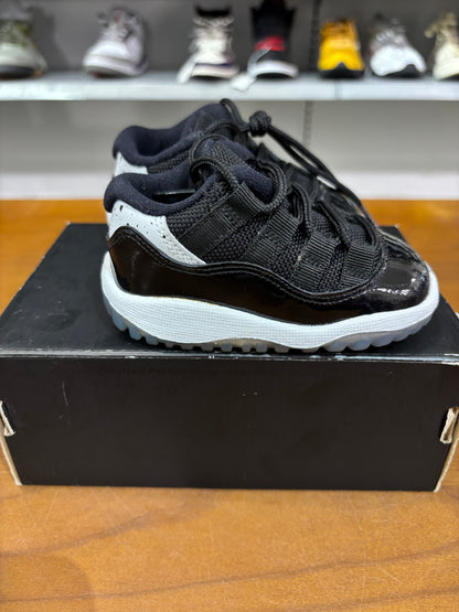 Preowned Air Jordan 11 Low Infrared