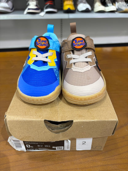 Nike Lebron 18 Low Wile E Vs Roadrunner Space Jam