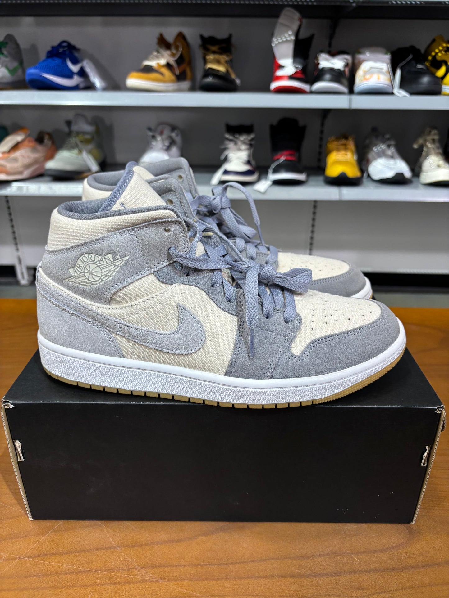Preowned Air Jordan 1 Mid SE Coconut Milk Particle Grey