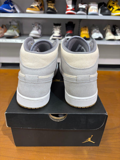 Preowned Air Jordan 1 Mid SE Coconut Milk Particle Grey