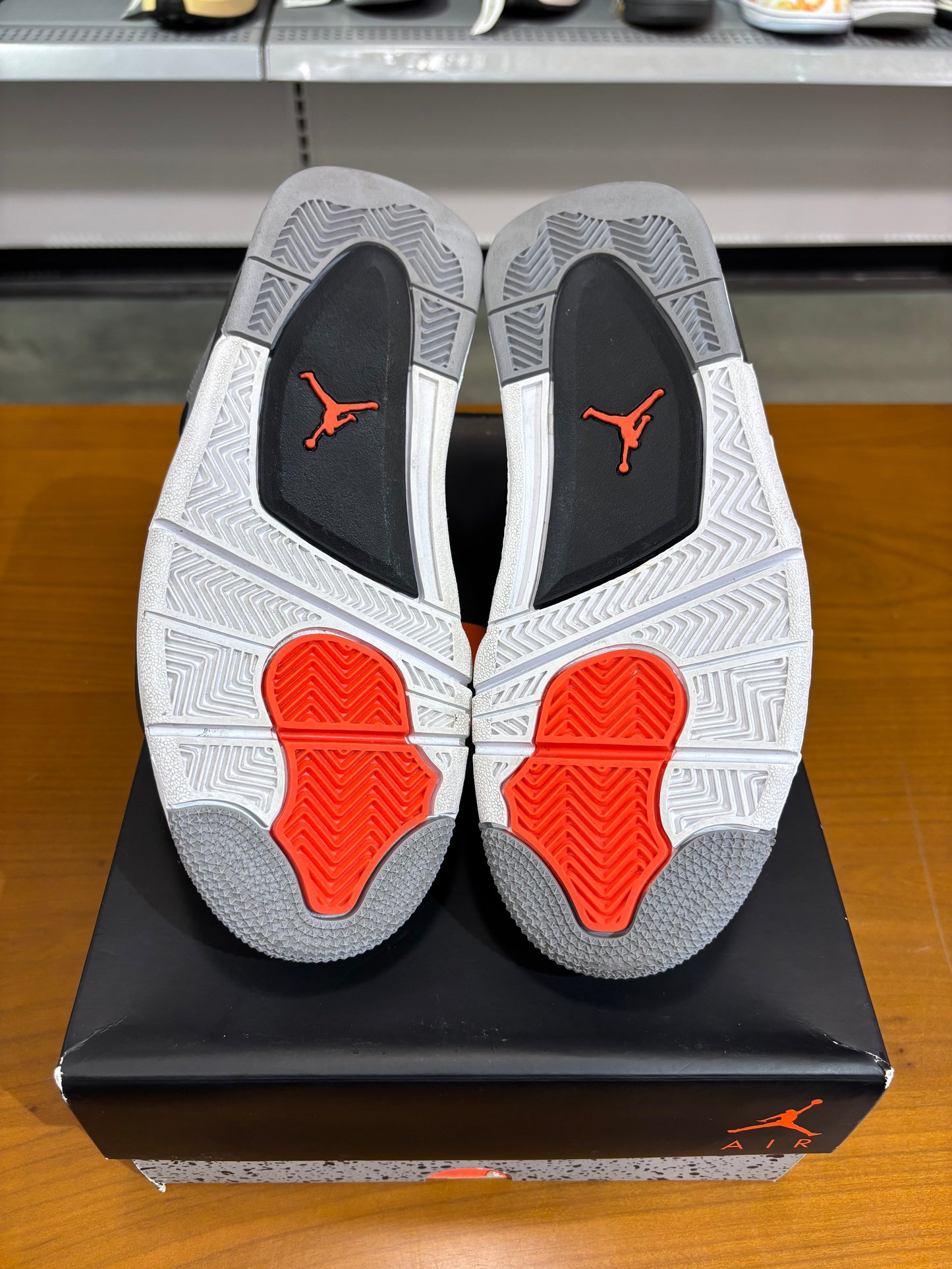 Preowned Air Jordan 4 Infrared