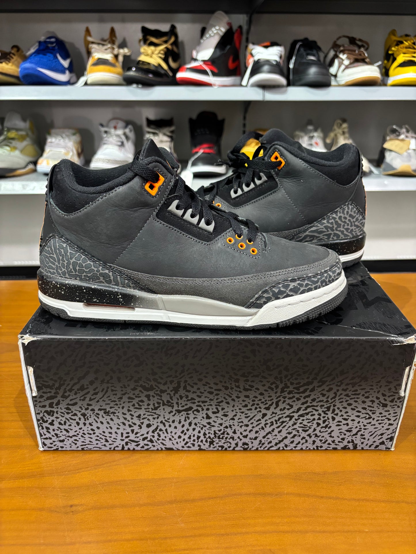 Preowned Air Jordan 3 Fear