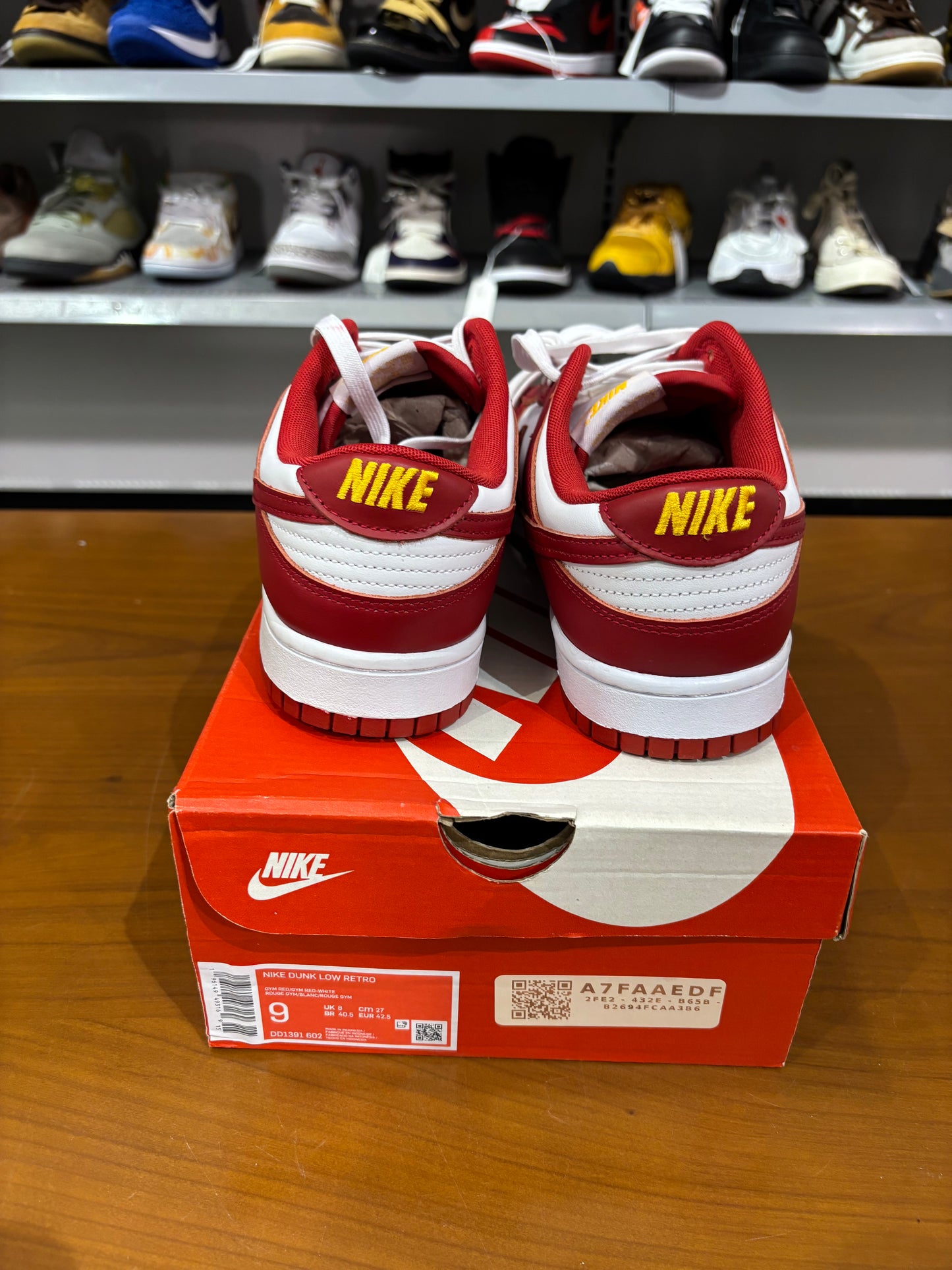 Preowned Nike Dunk Low USC