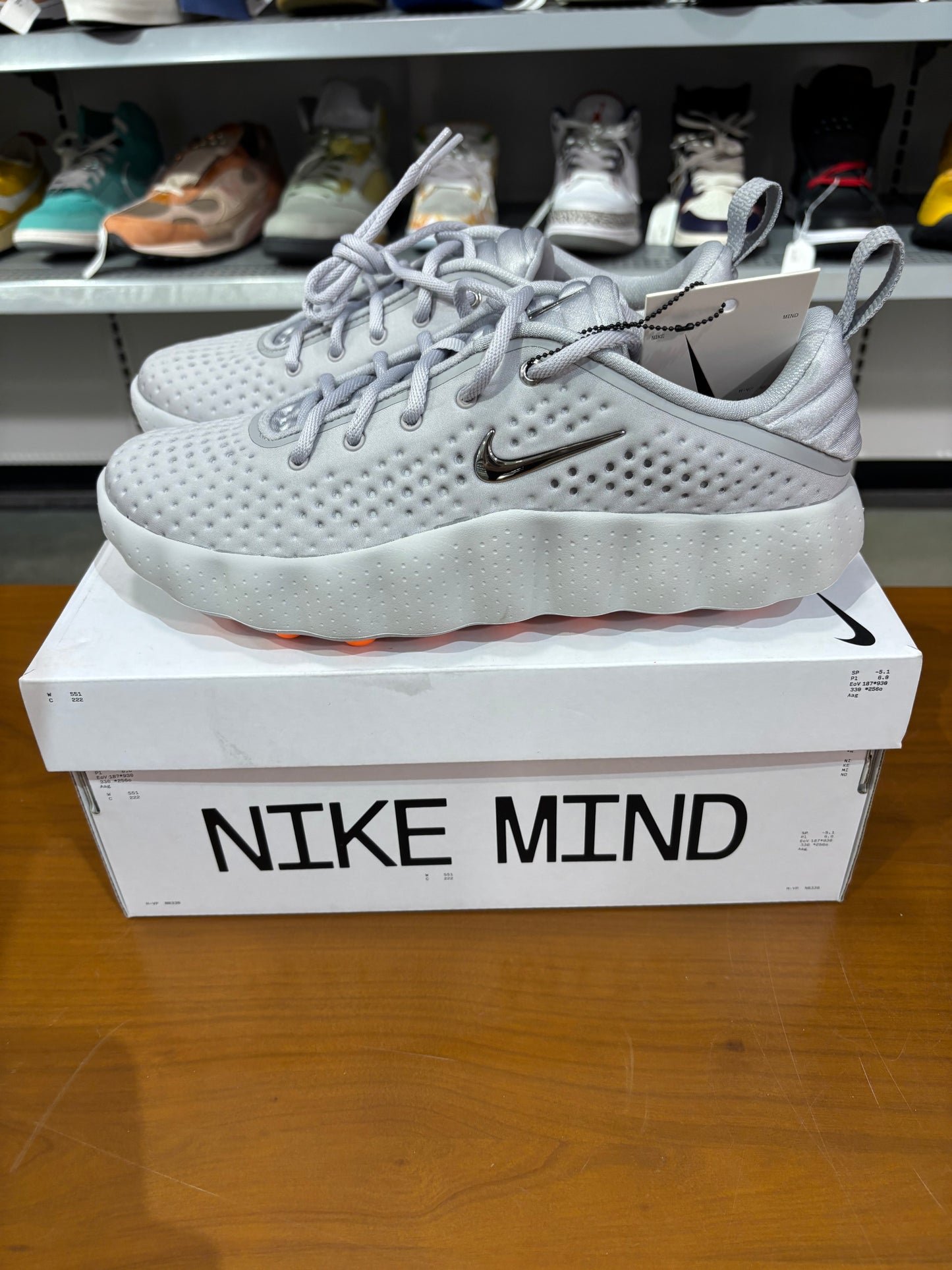 Nike Mind 002 Light Smoke Grey