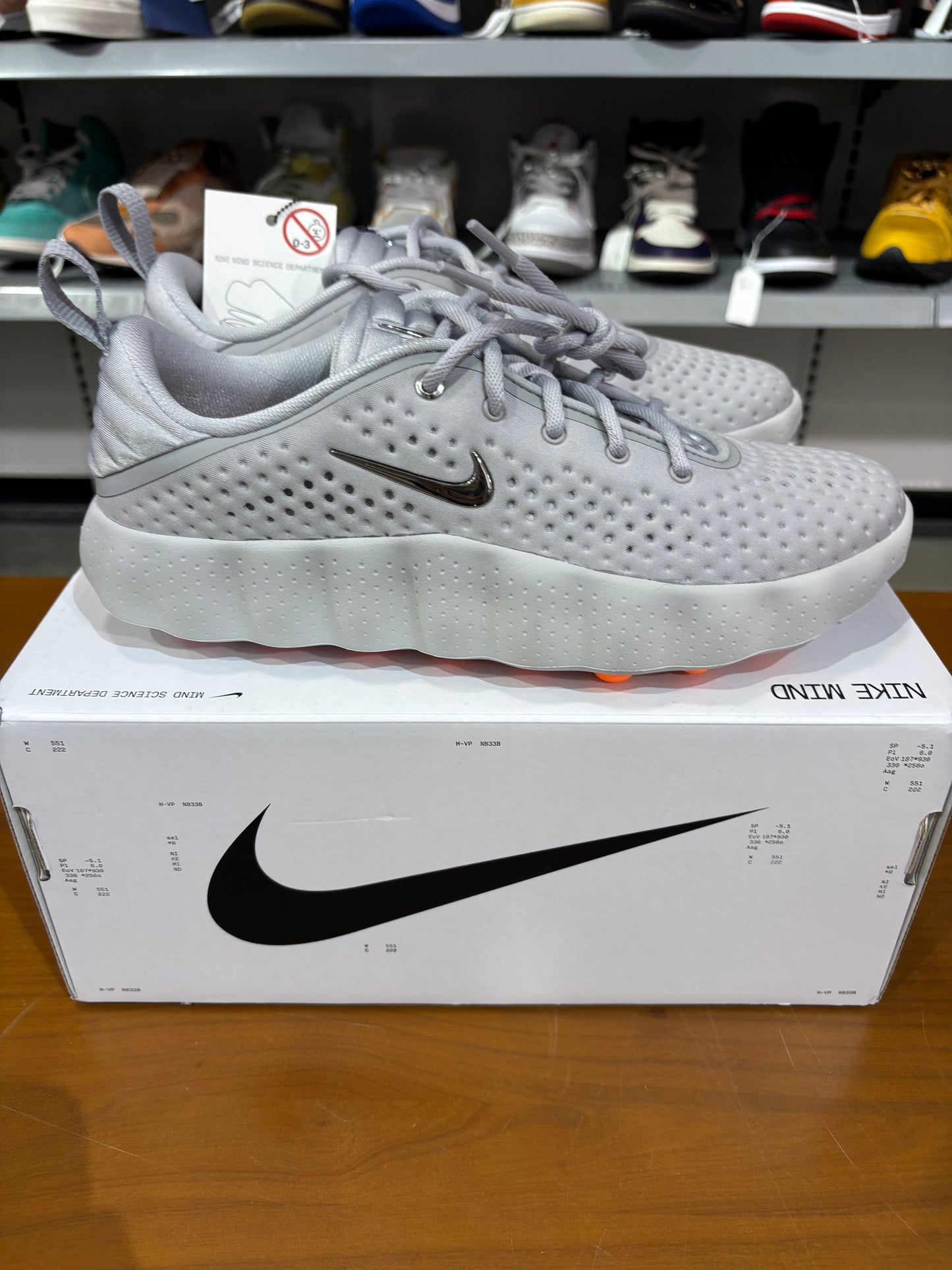Nike Mind 002 Light Smoke Grey