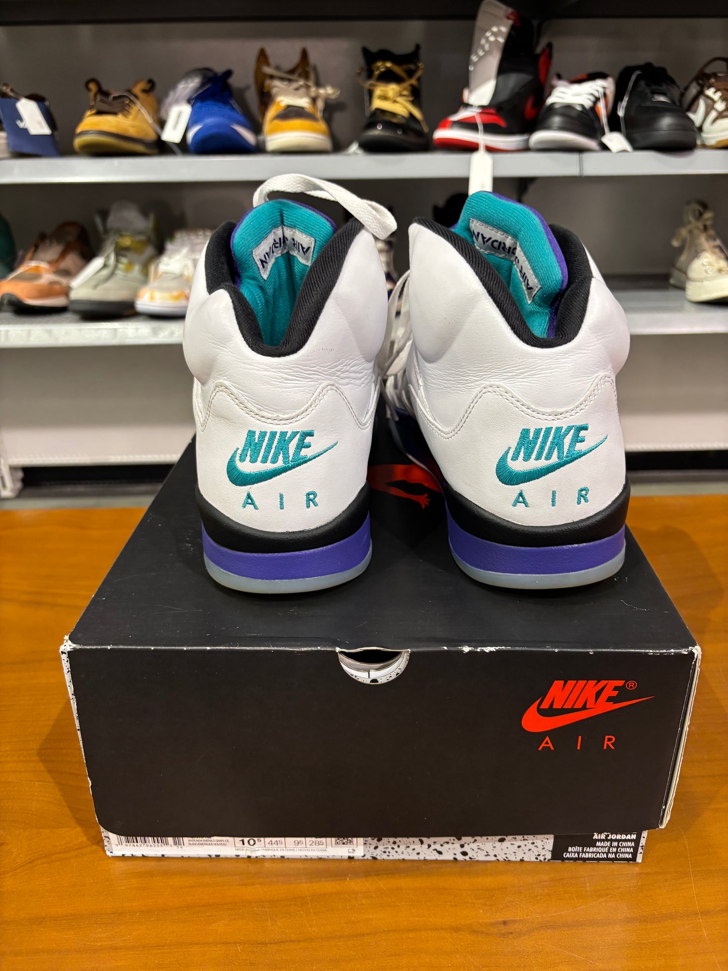 Preowned Air Jordan 5 Grape
