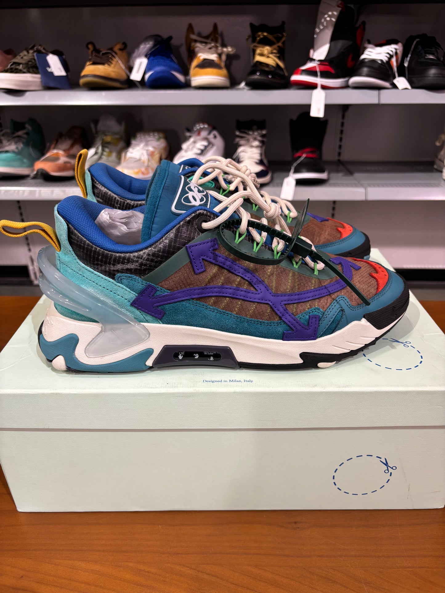 Preowned OFF-White Odsy 2000 Purple Teal