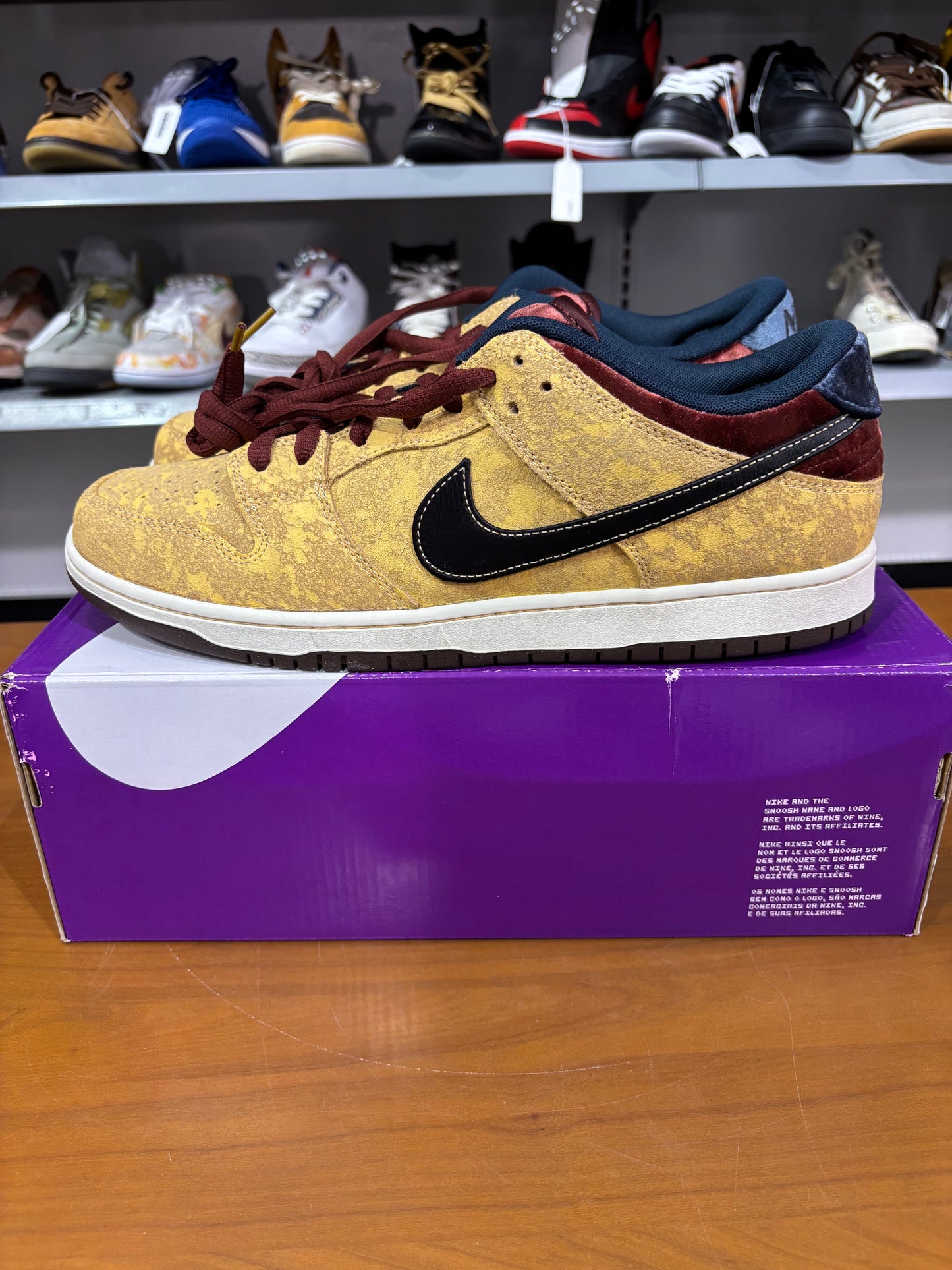 Preowned Nike SB Dunk Low City of Cinema