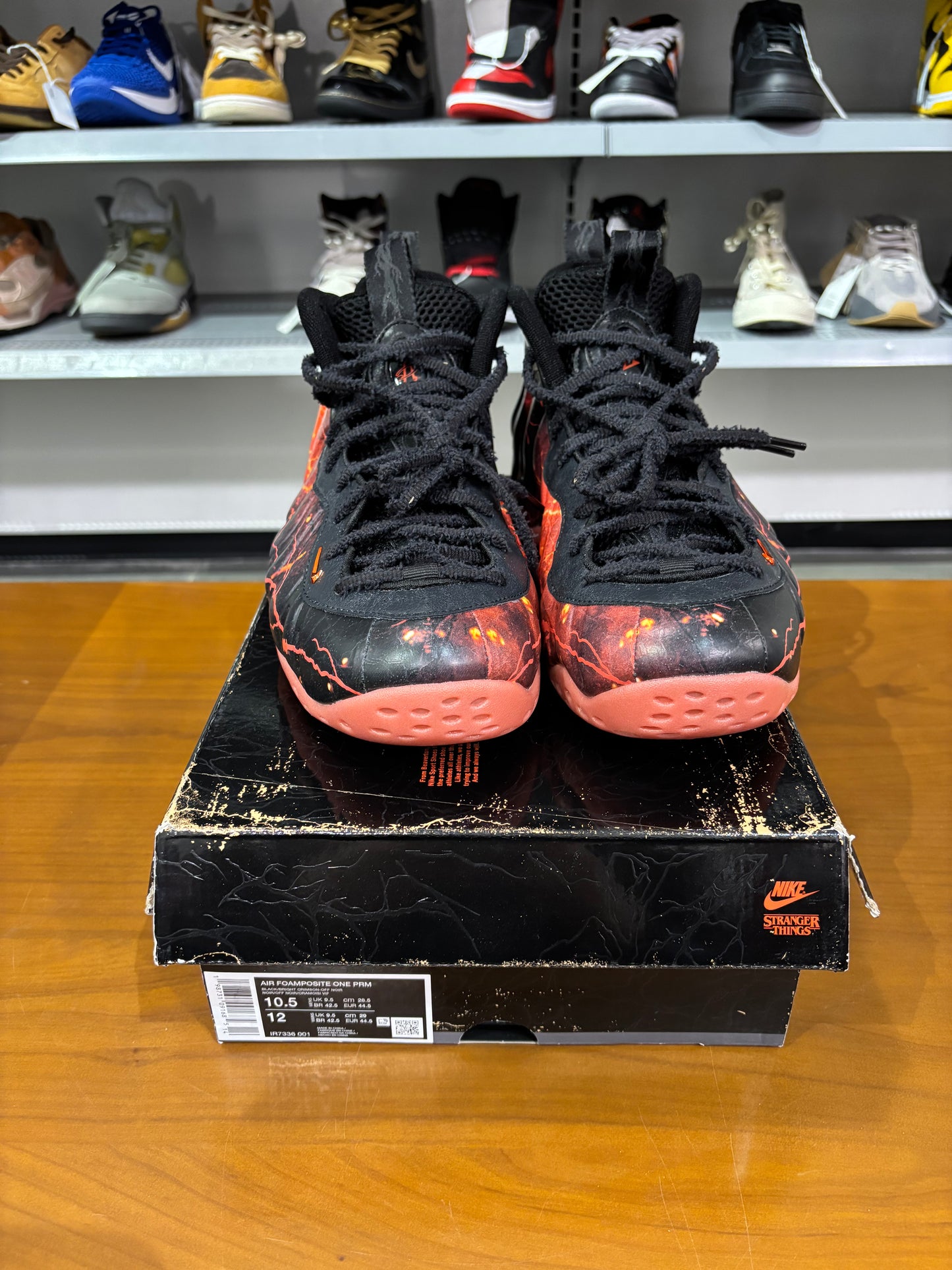 Nike Foamposite Stranger Things