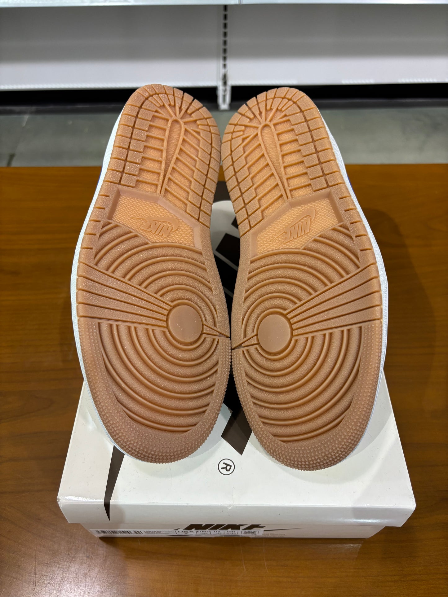 Travis Scott Air Jordan 1 Low Canary