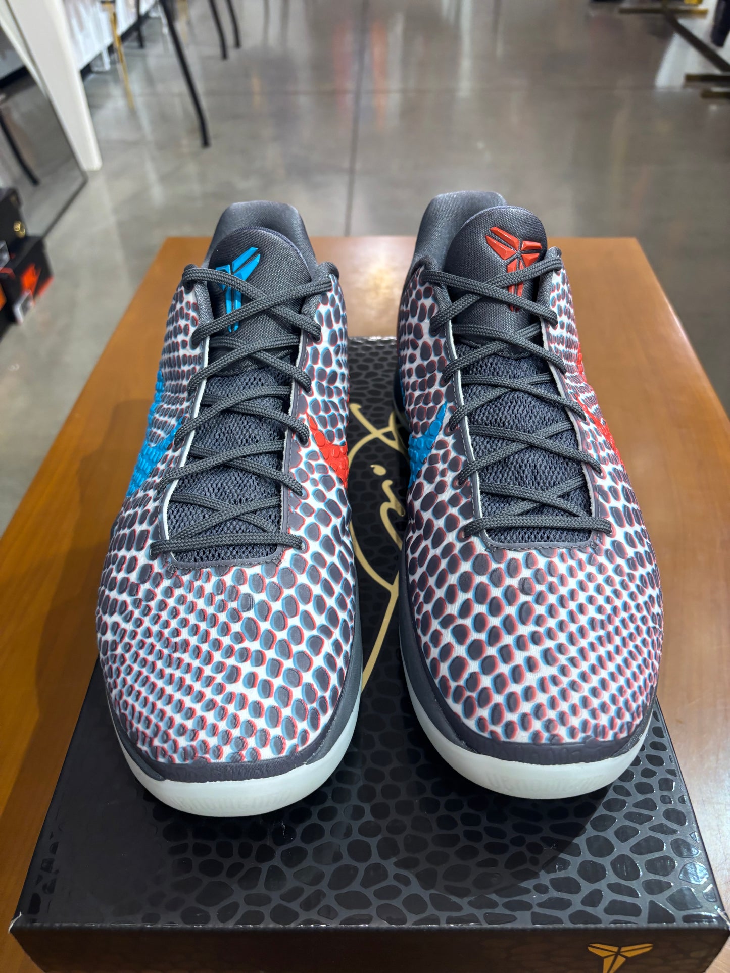 Preowned Kobe 6 3D