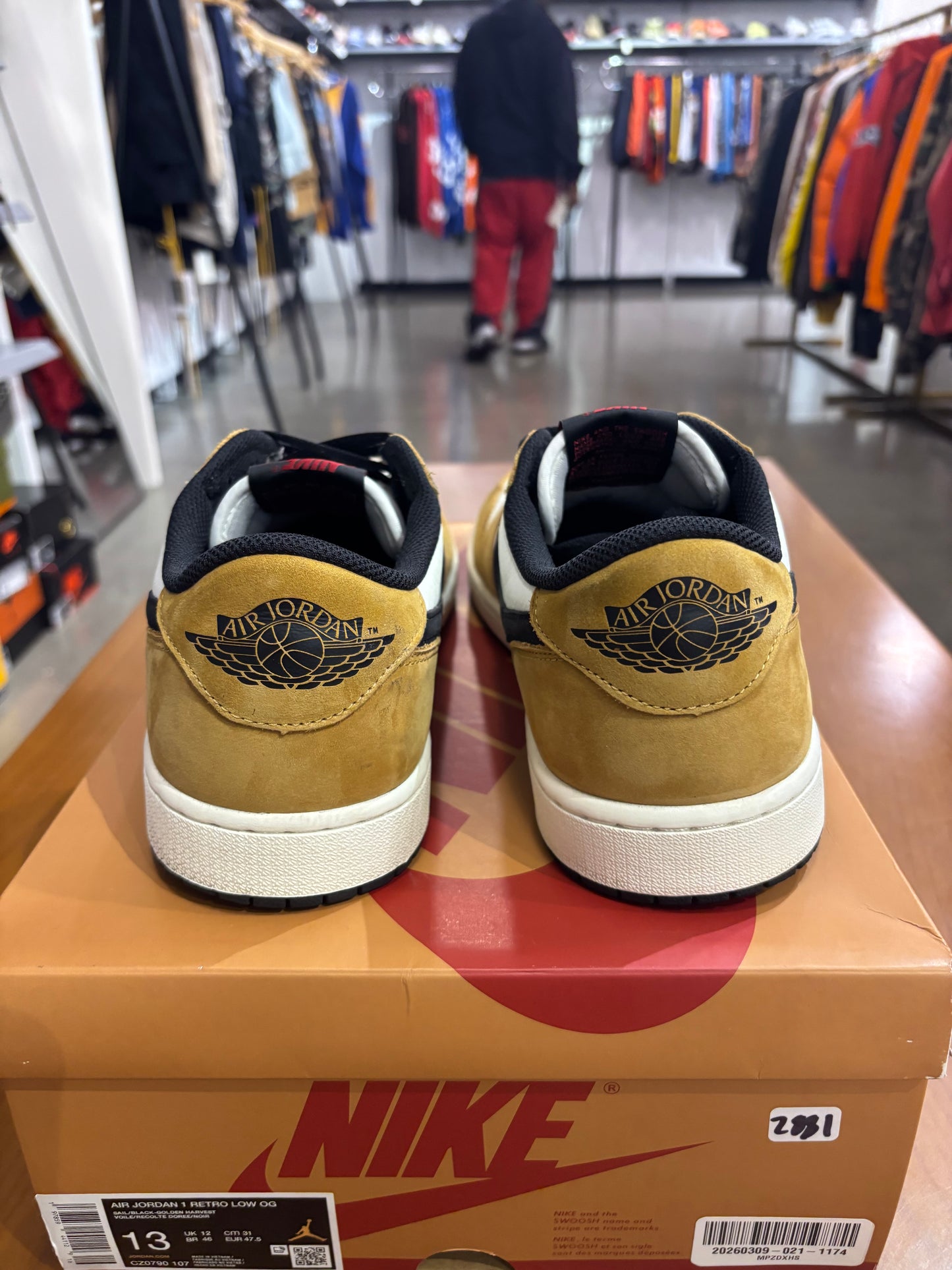 Preowned Air Jordan 1 Low Rookie of the Year