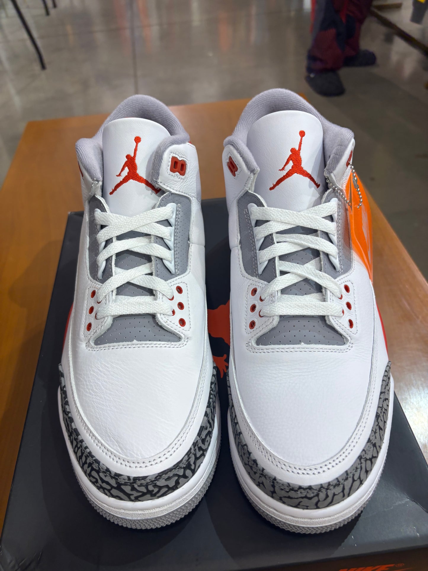Air Jordan 3 Fire Red (2022)