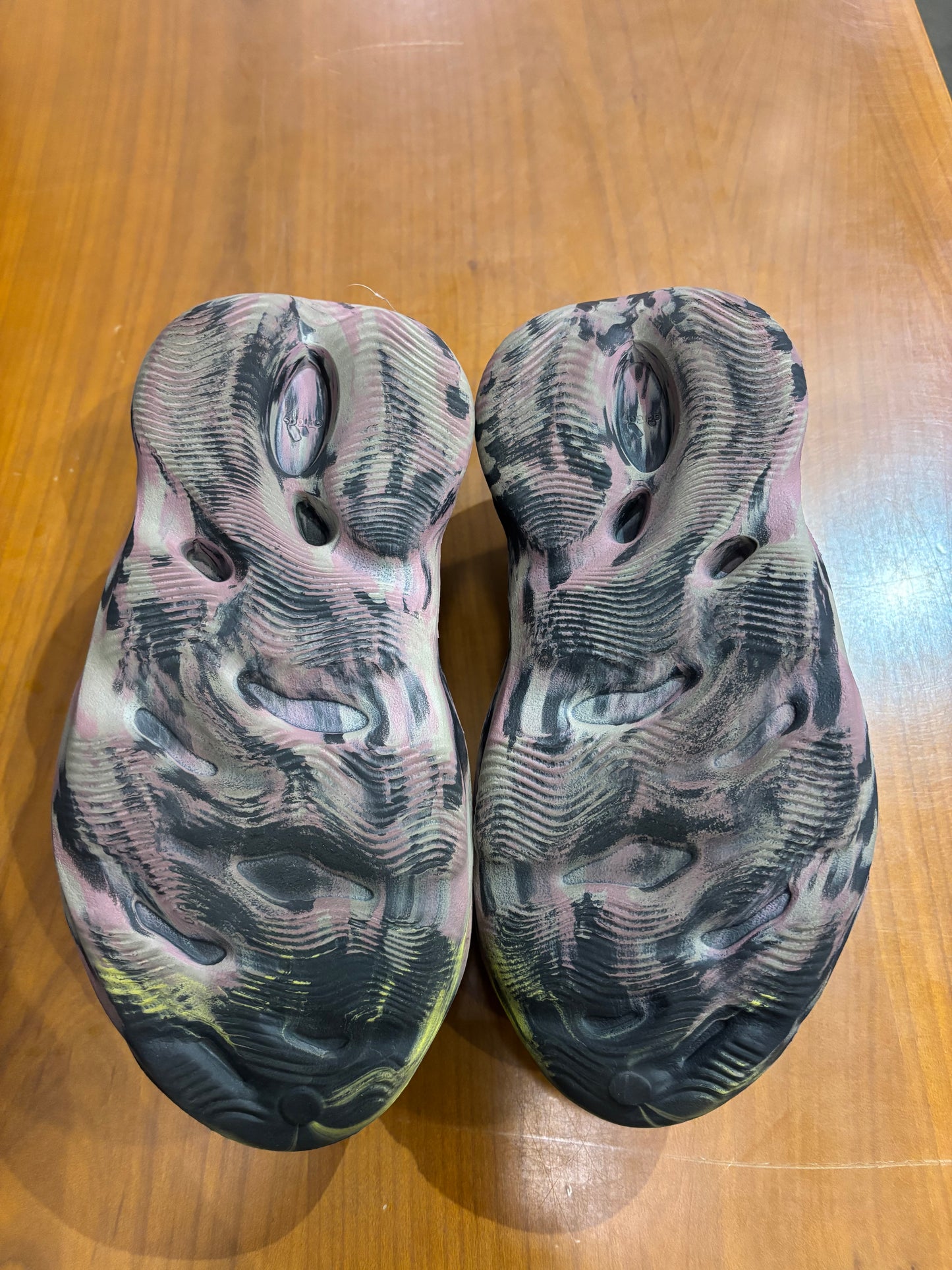 Preowned Adidas Yeezy Foam RNR MX Carbon