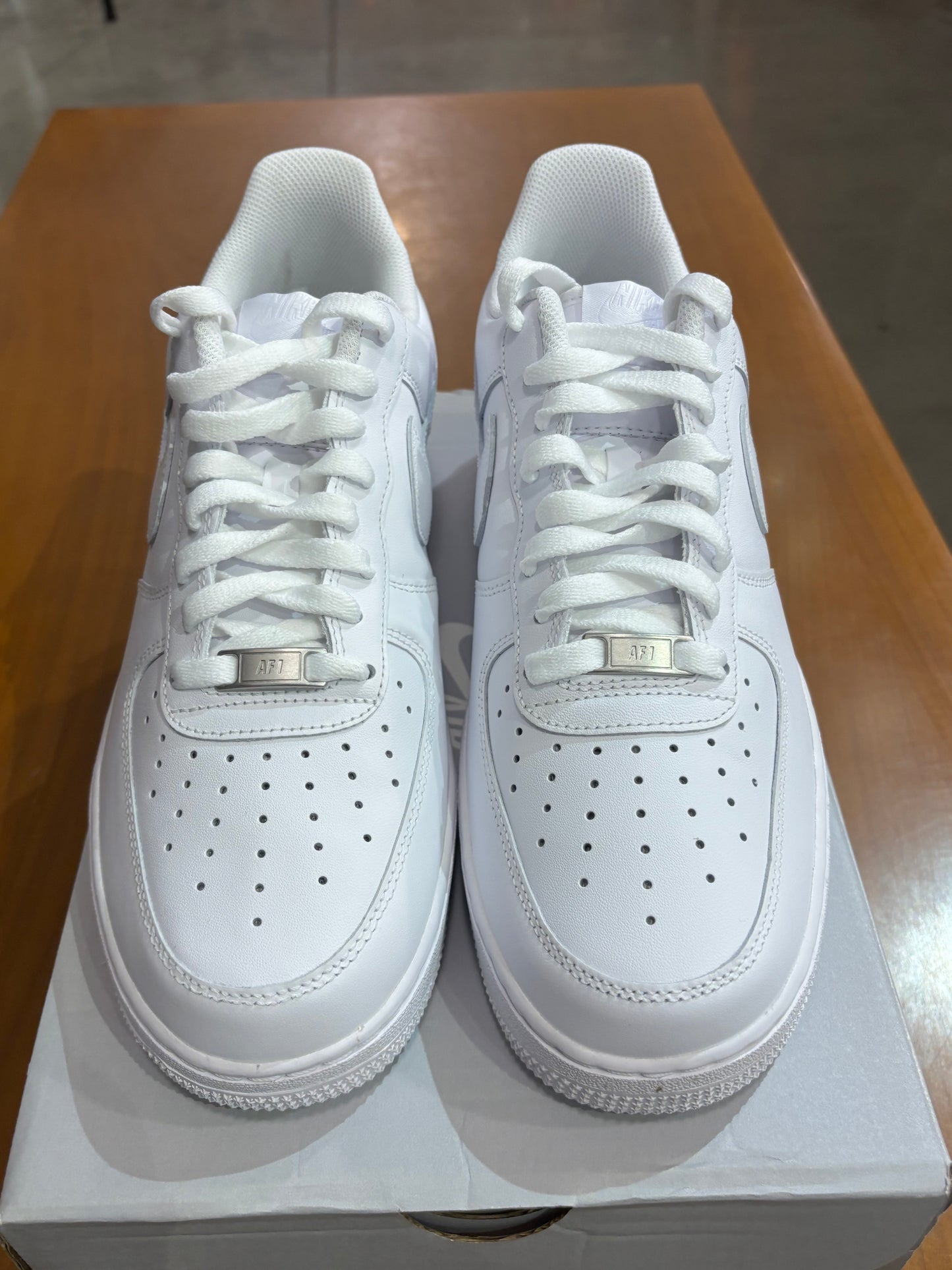 Nike Air Force 1 All White