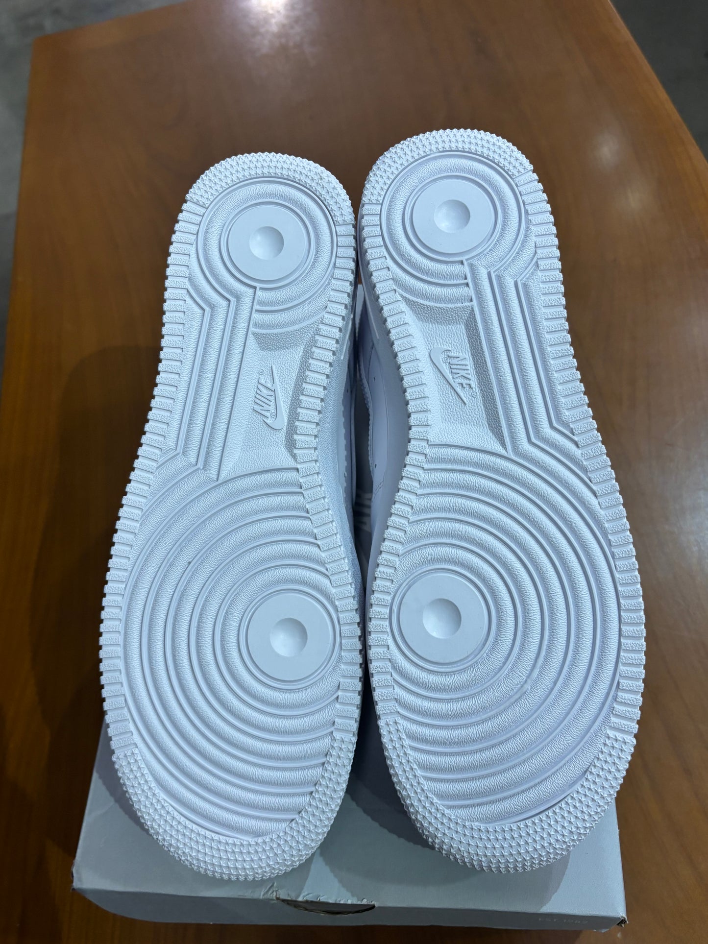 Nike Air Force 1 All White