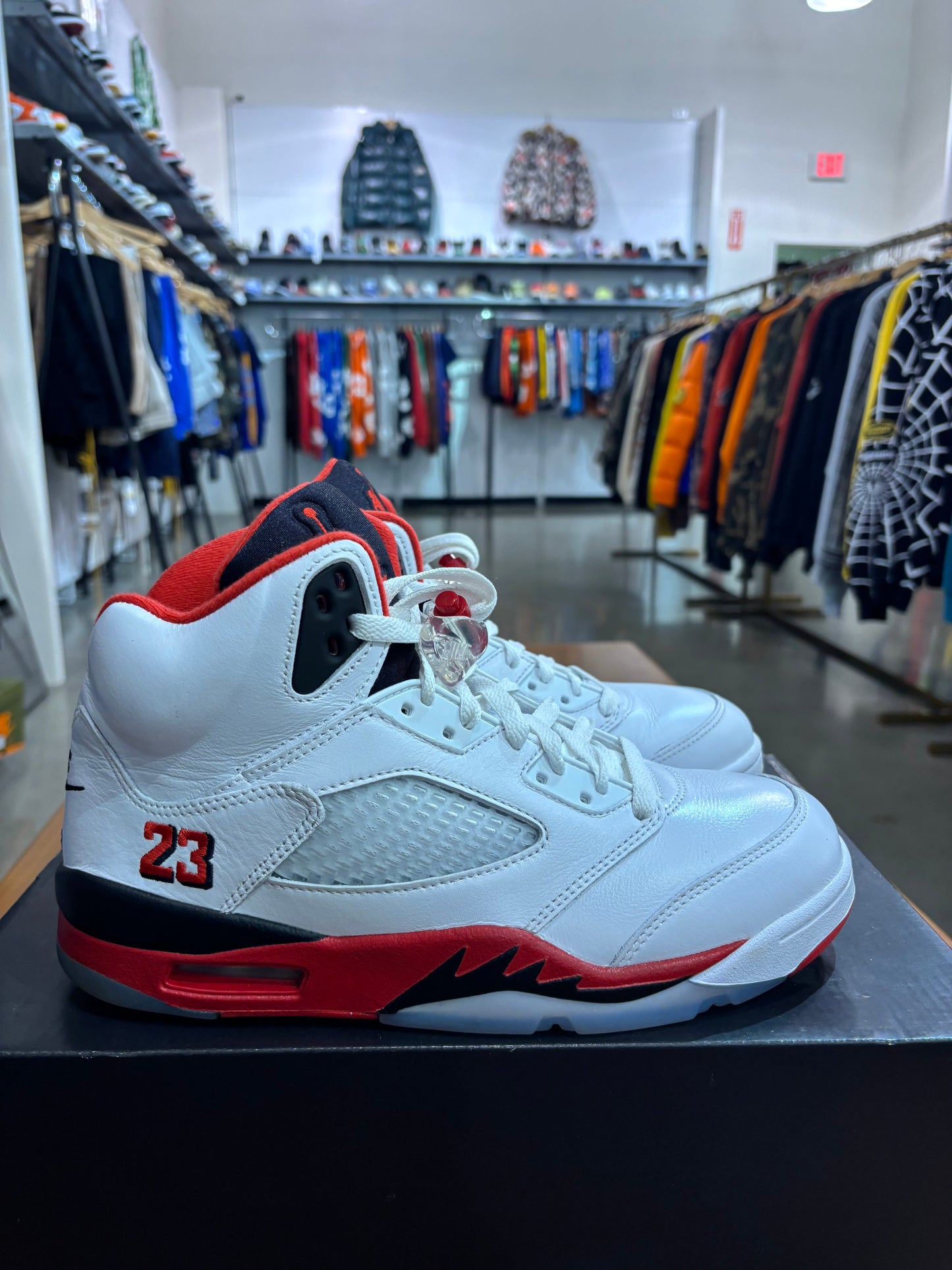 Preowned Air Jordan 5 Fire Red Black Tongue