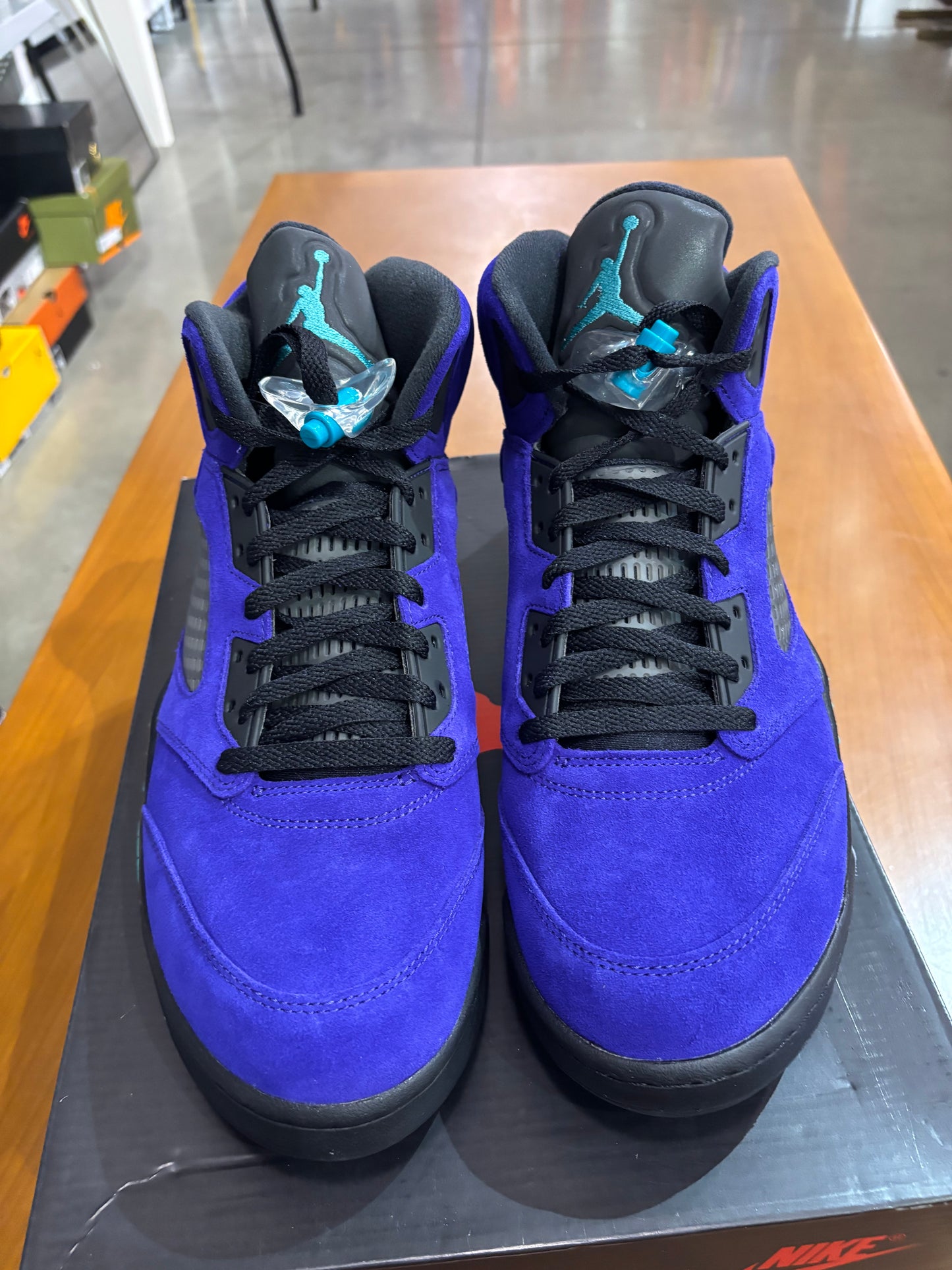 Air Jordan 5 Alternate Grape