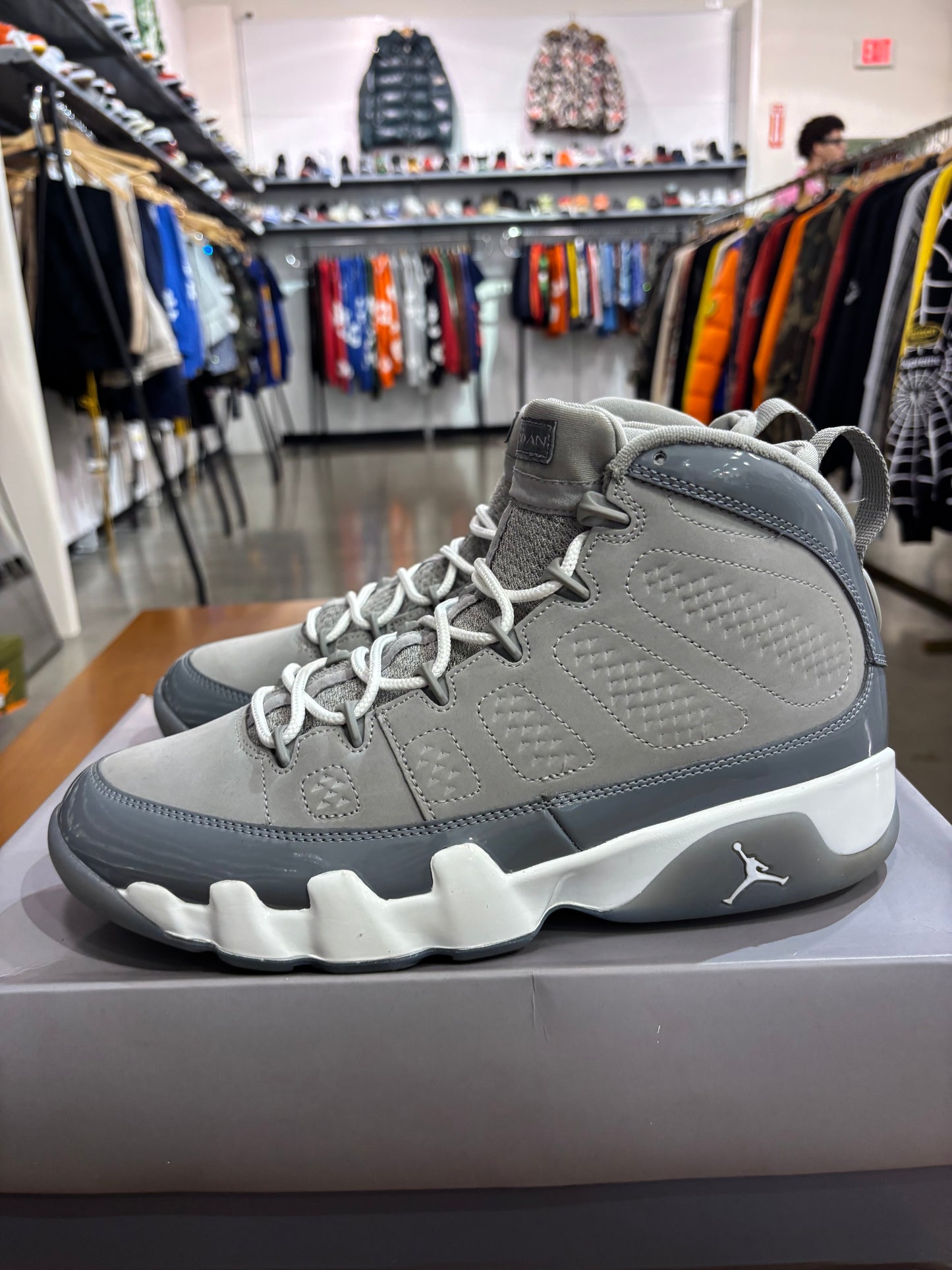 PREOWNED Air Jordan 9 Cool Grey