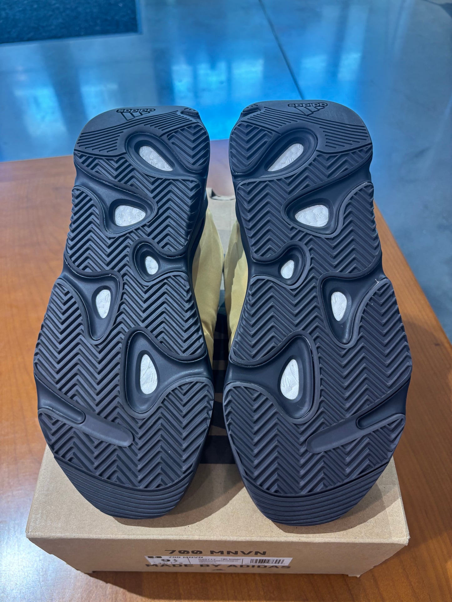 Yeezy 700 MNVN Honey Flux