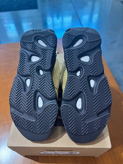 Yeezy 700 MNVN Honey Flux