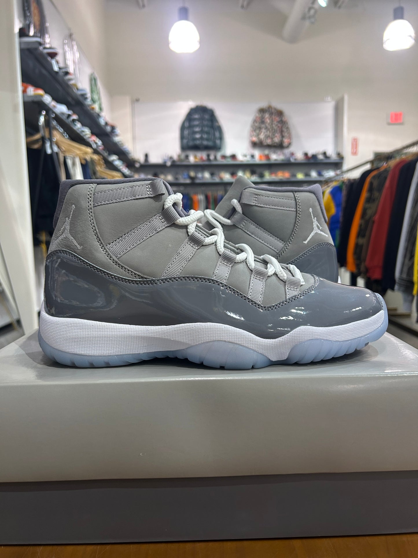 Preowned Air Jordan 11 Cool Grey