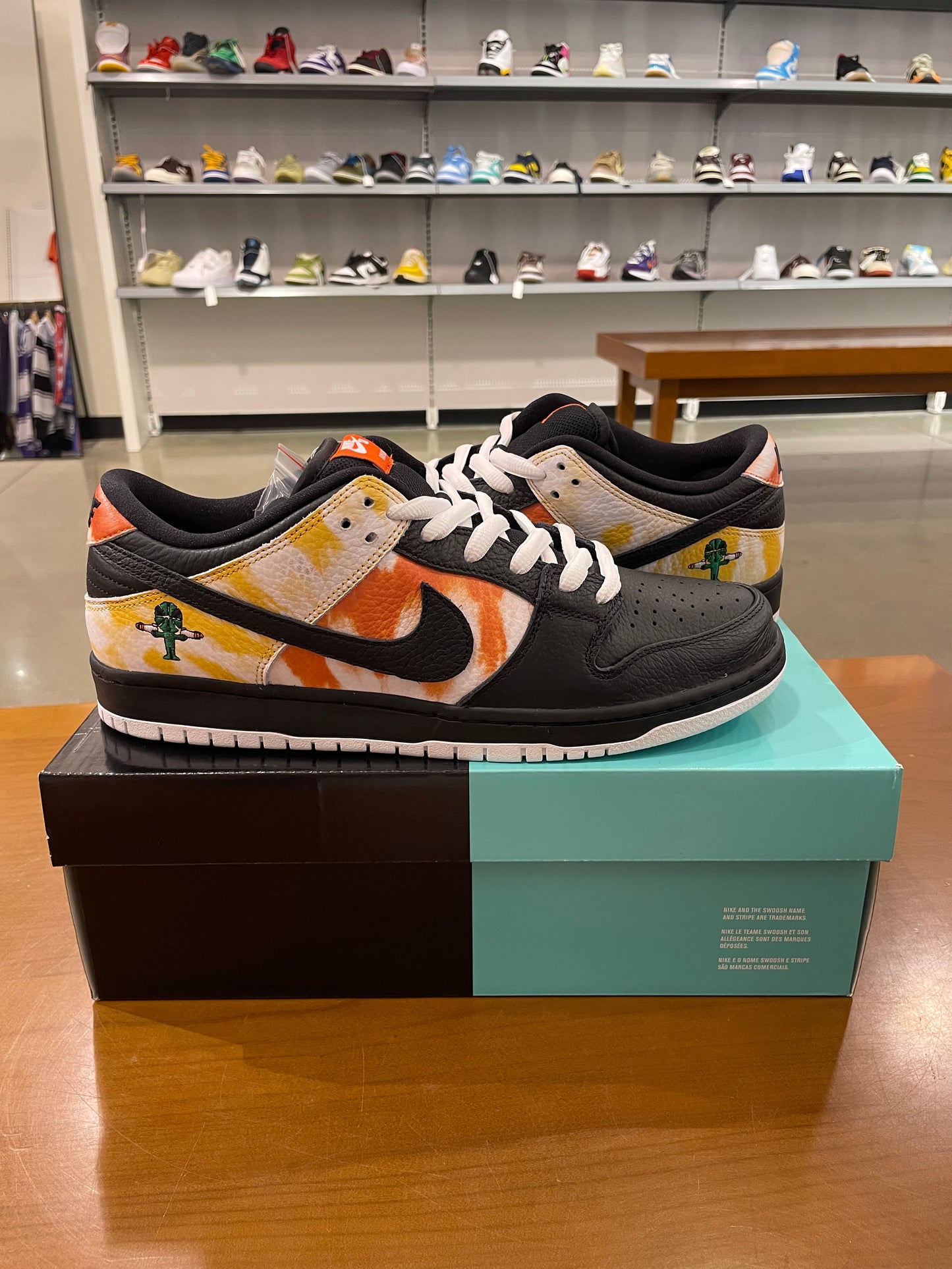 Nike SB Dunk Low Raygun Tie Dye Black