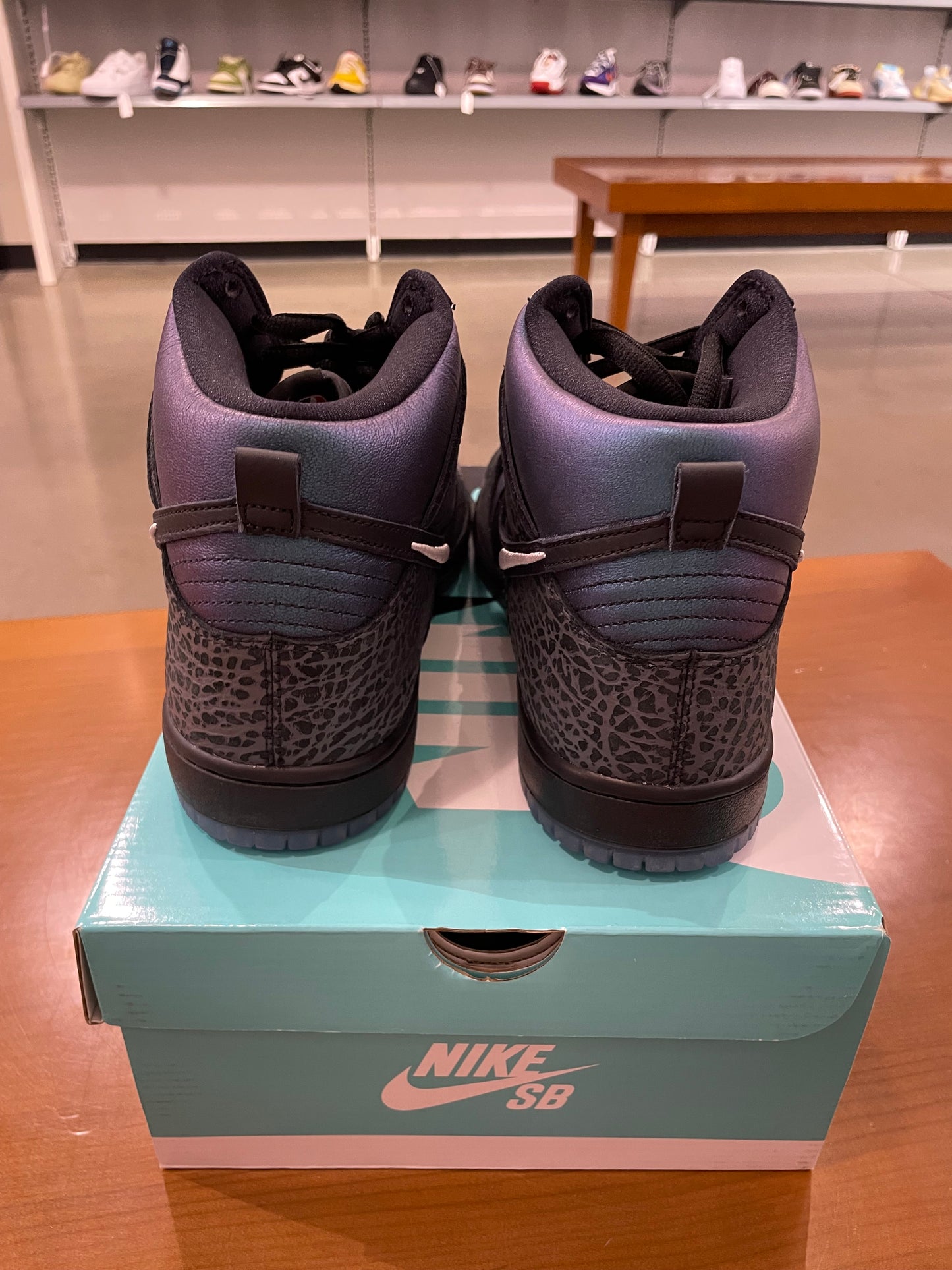 Nike SB Dunk High Black Sheep Hornet