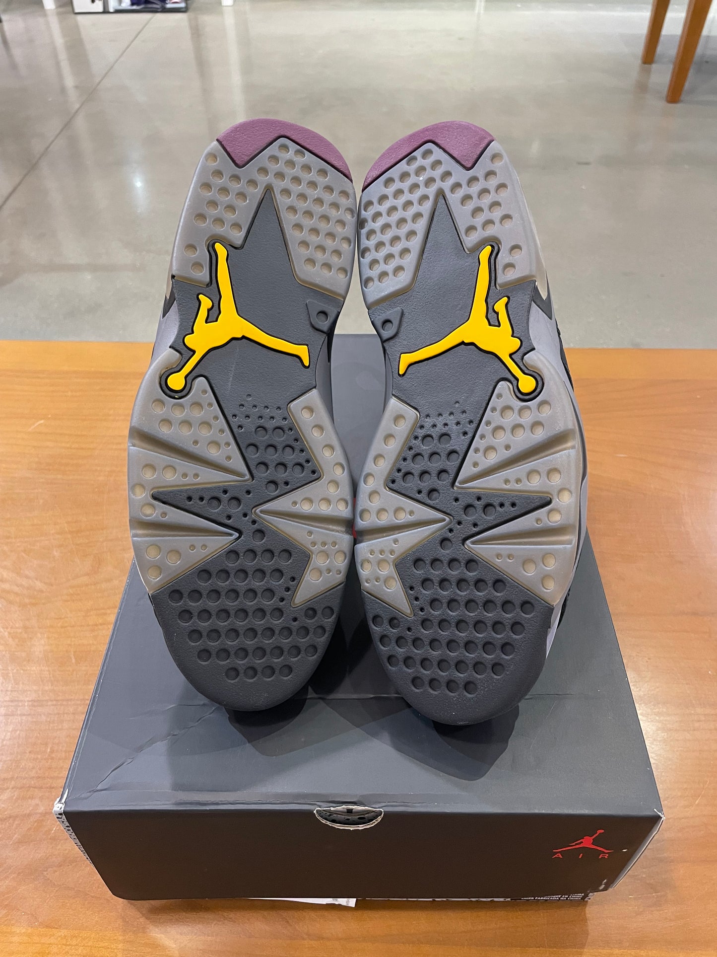 Air Jordan 6 Bordeaux